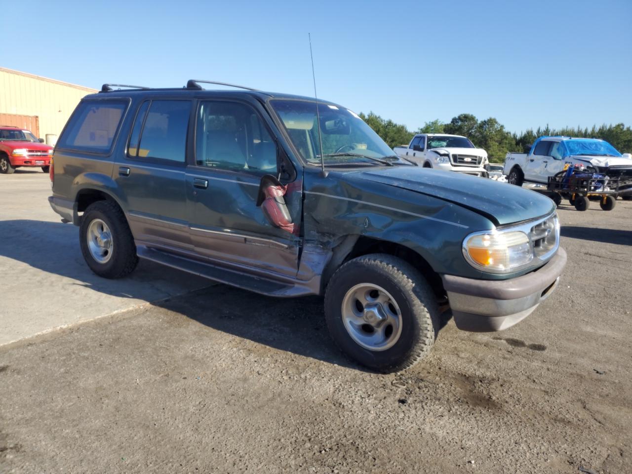 Photo 3 VIN: 1FMDU32X4SUC18158 - FORD EXPLORER 