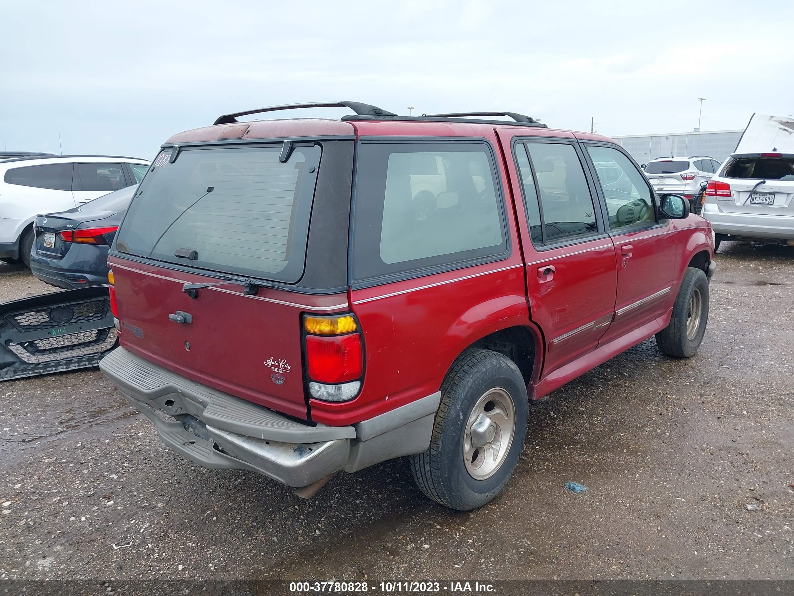 Photo 3 VIN: 1FMDU32X7TUA99278 - FORD EXPLORER 