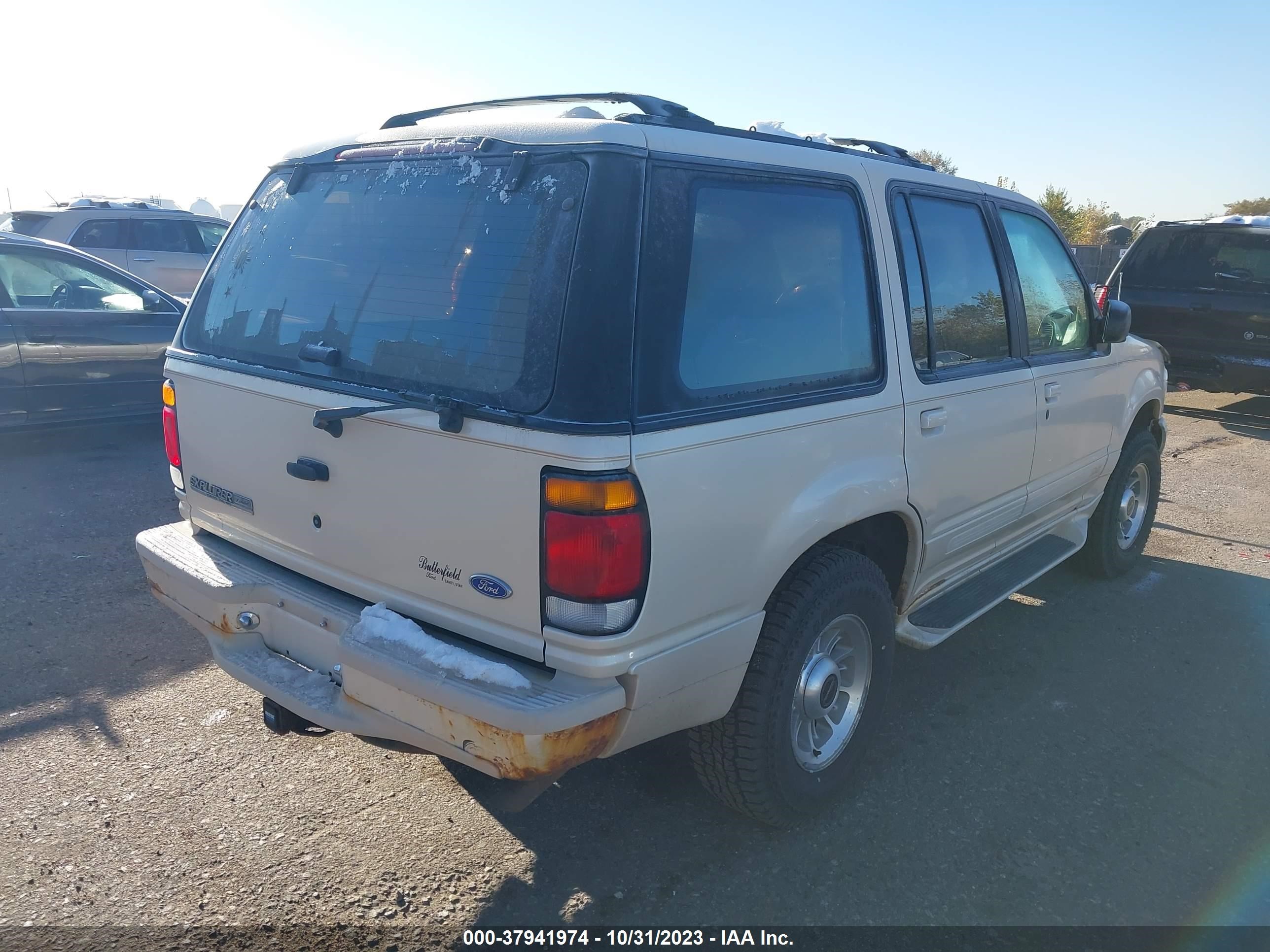 Photo 3 VIN: 1FMDU34E0VZB10509 - FORD EXPLORER 