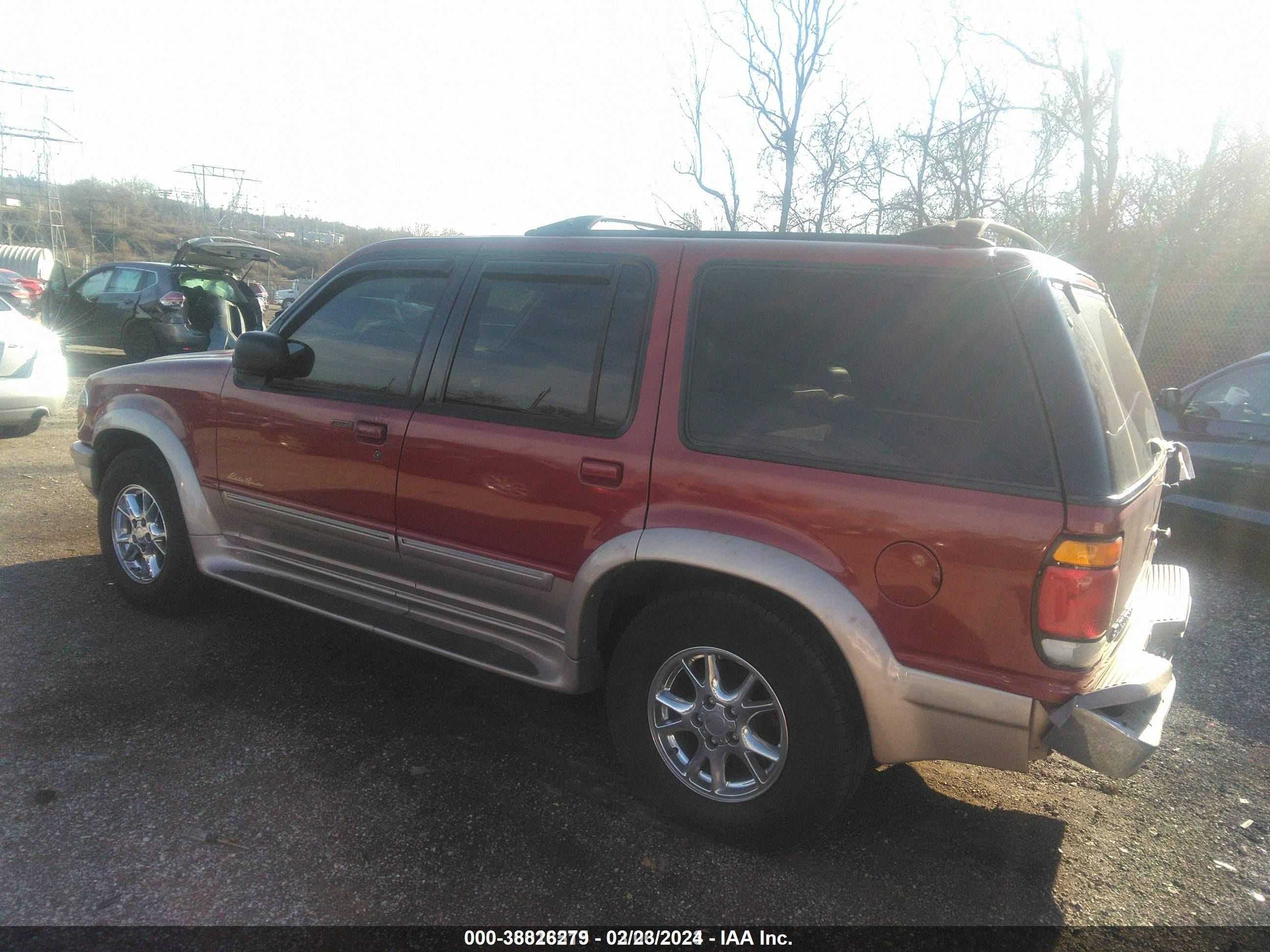 Photo 3 VIN: 1FMDU34E1VZC26415 - FORD EXPLORER 