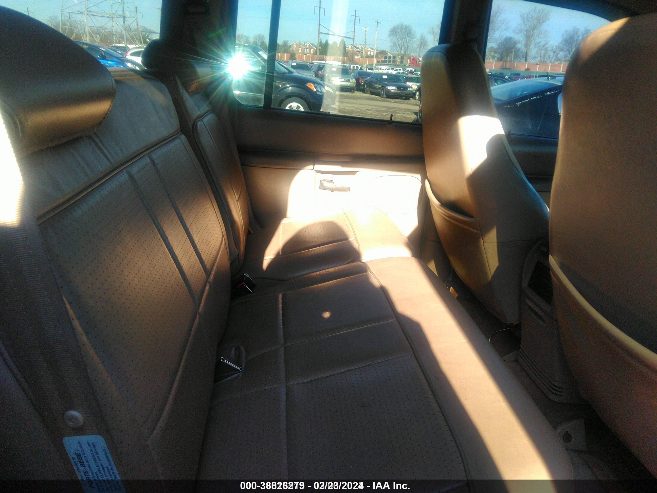 Photo 8 VIN: 1FMDU34E1VZC26415 - FORD EXPLORER 