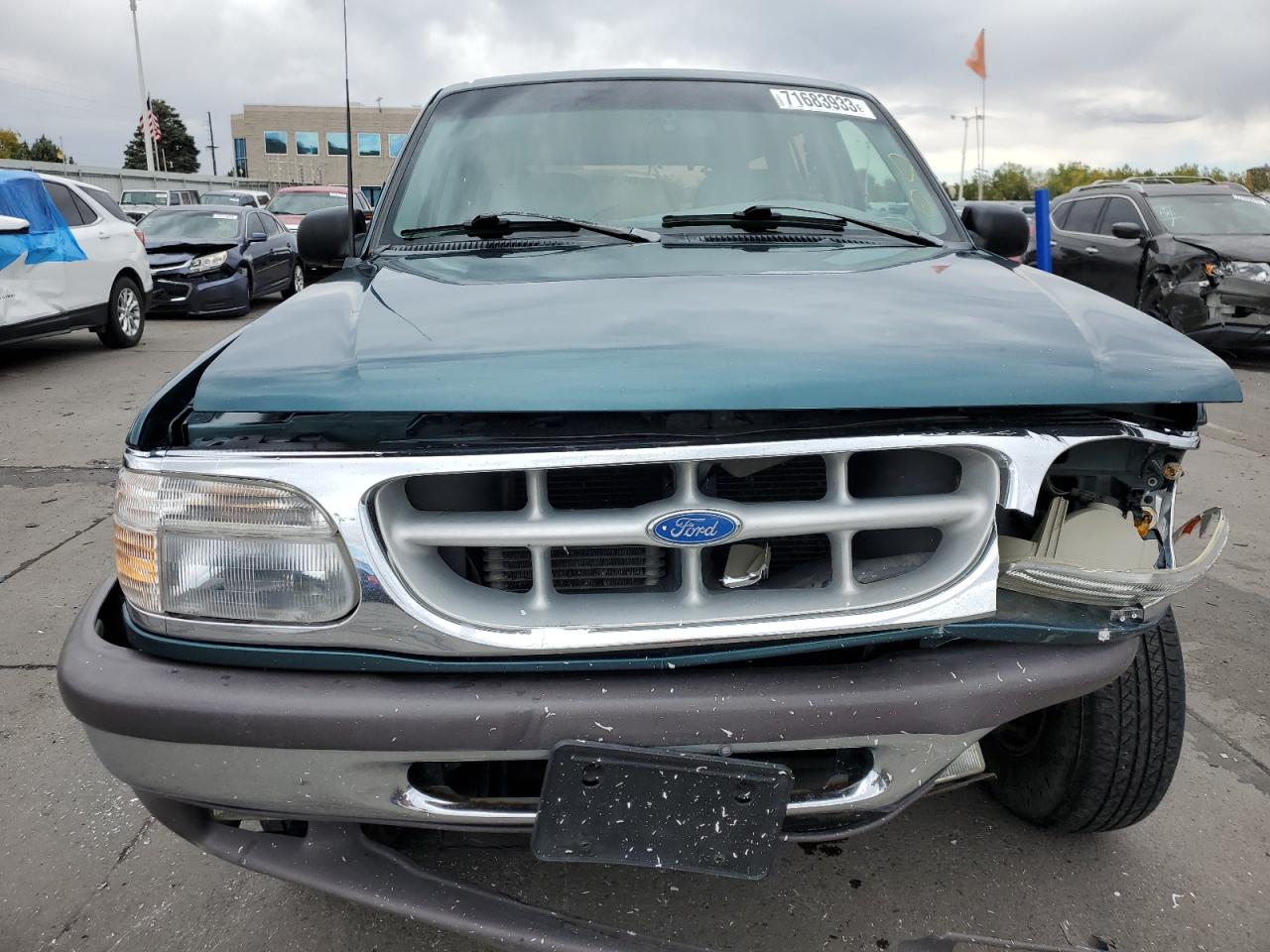 Photo 4 VIN: 1FMDU34E2VZA13683 - FORD EXPLORER 