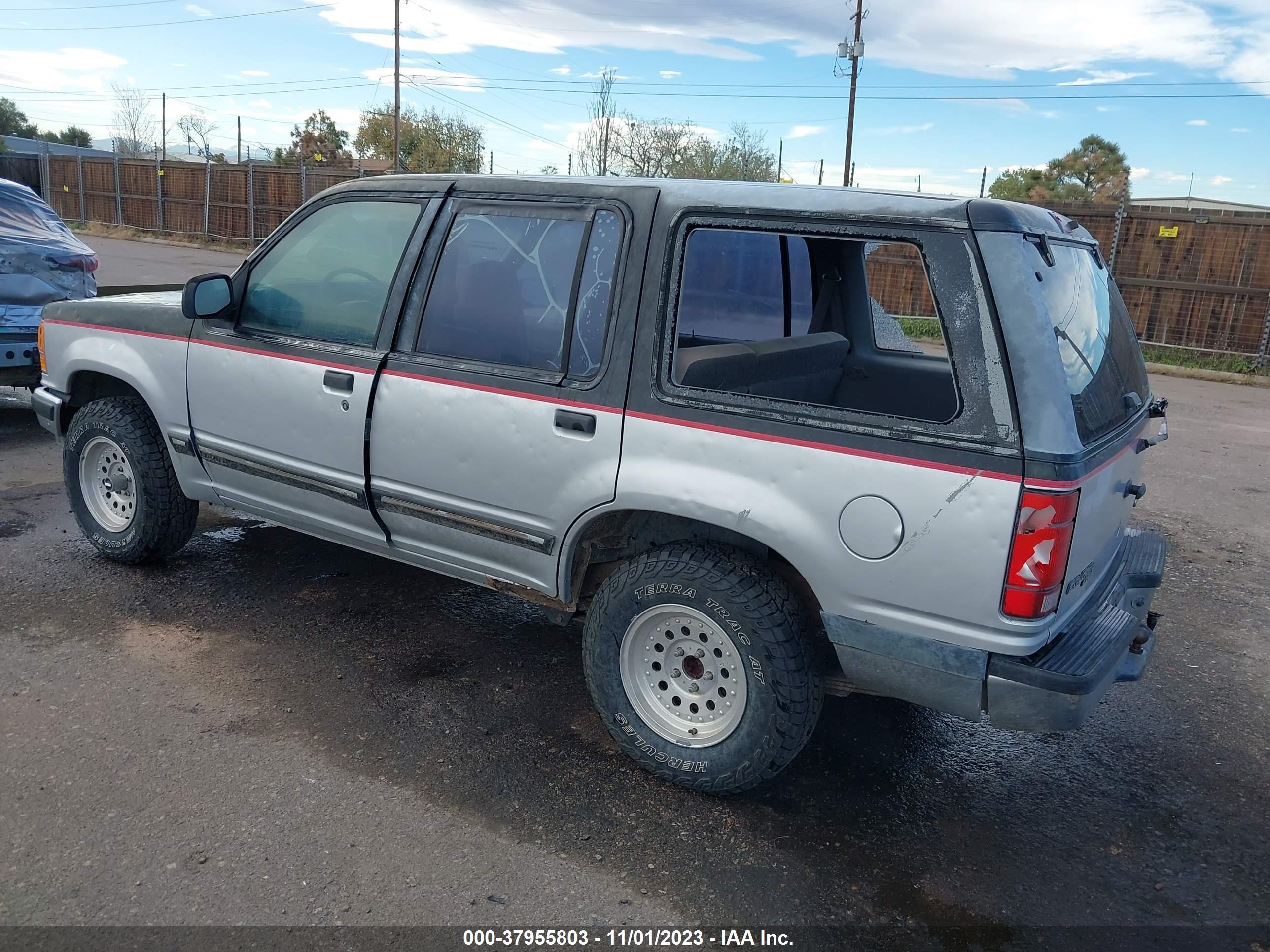 Photo 2 VIN: 1FMDU34X0MUB00608 - FORD EXPLORER 