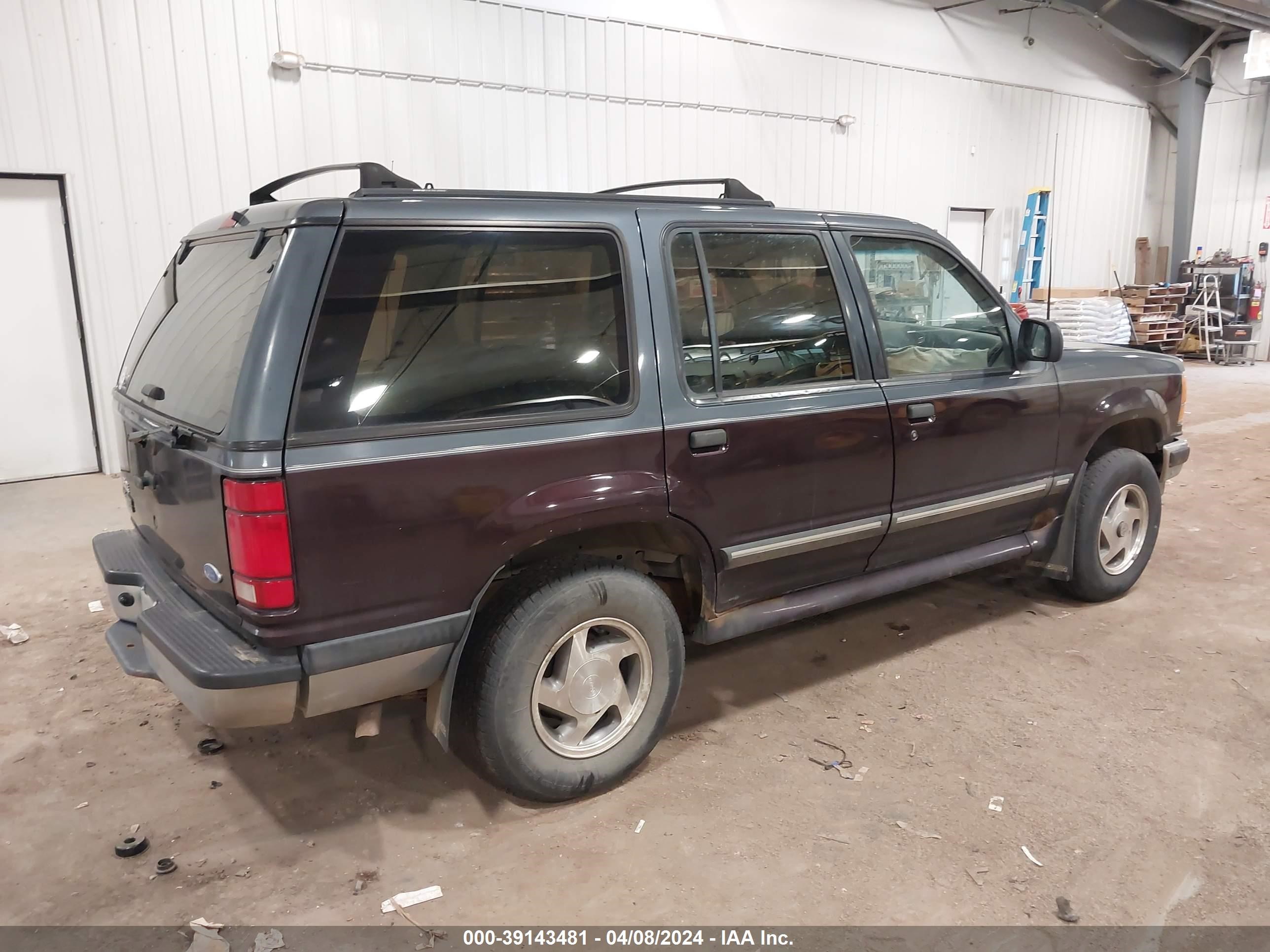 Photo 3 VIN: 1FMDU34X2PUD35774 - FORD EXPLORER 