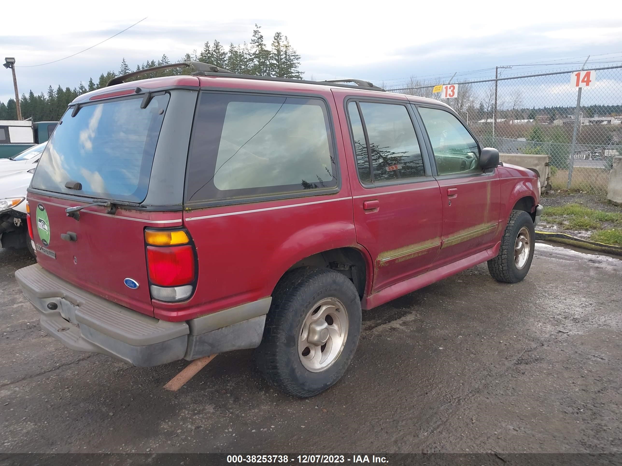 Photo 3 VIN: 1FMDU34X3TUD50911 - FORD EXPLORER 