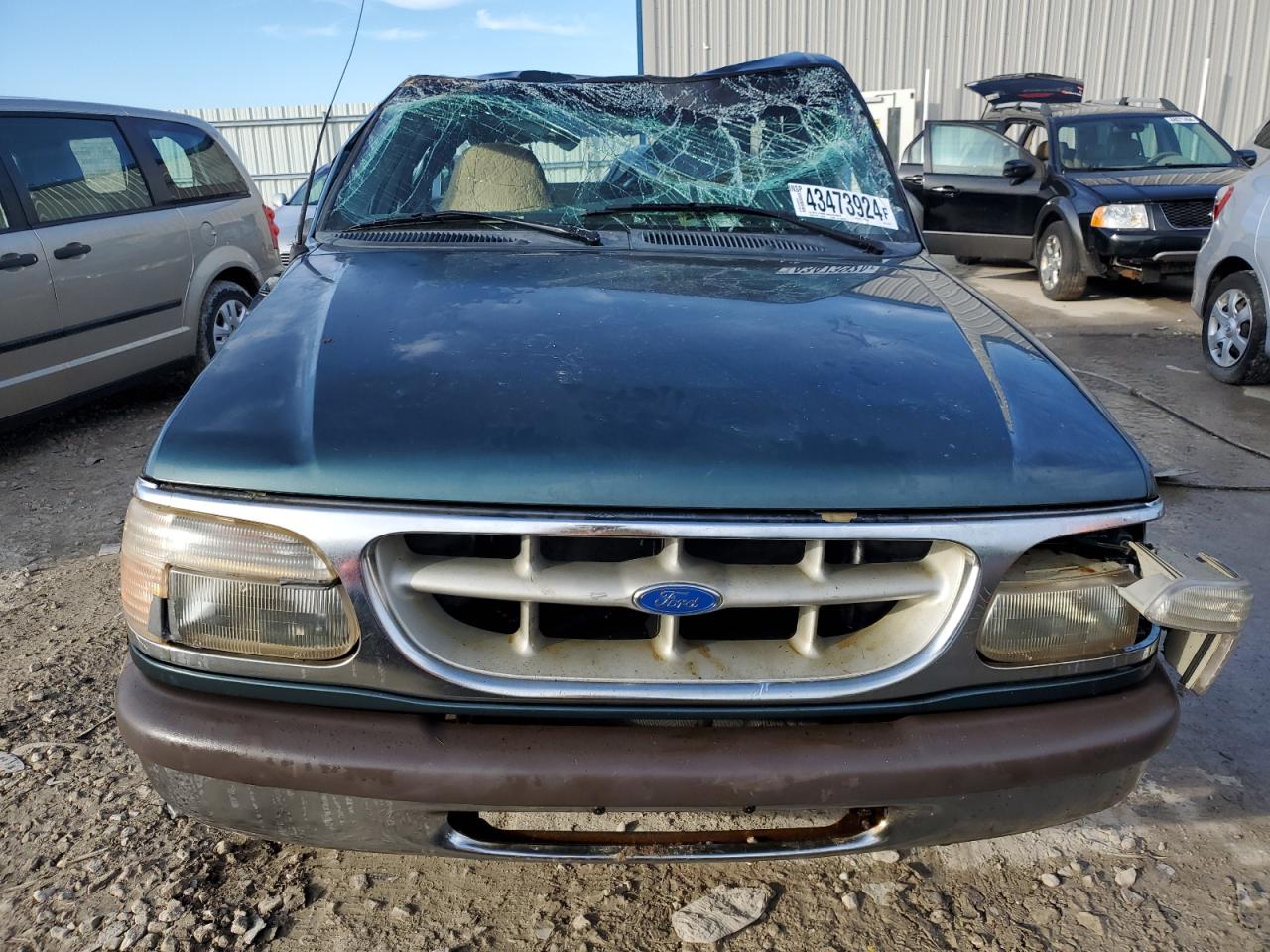 Photo 4 VIN: 1FMDU34X4TUA24129 - FORD EXPLORER 