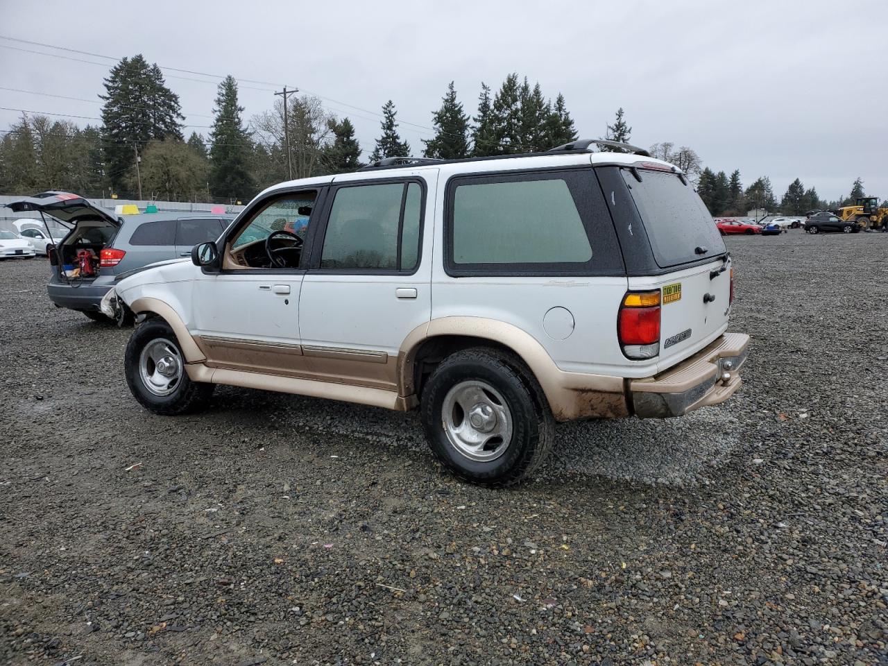 Photo 1 VIN: 1FMDU34X5TZB51555 - FORD EXPLORER 