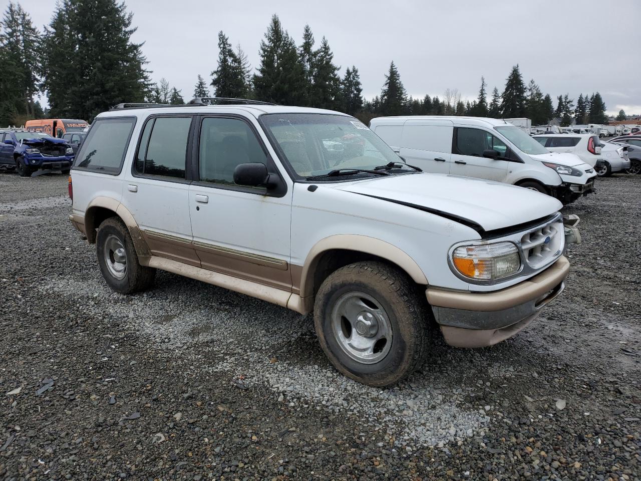 Photo 3 VIN: 1FMDU34X5TZB51555 - FORD EXPLORER 