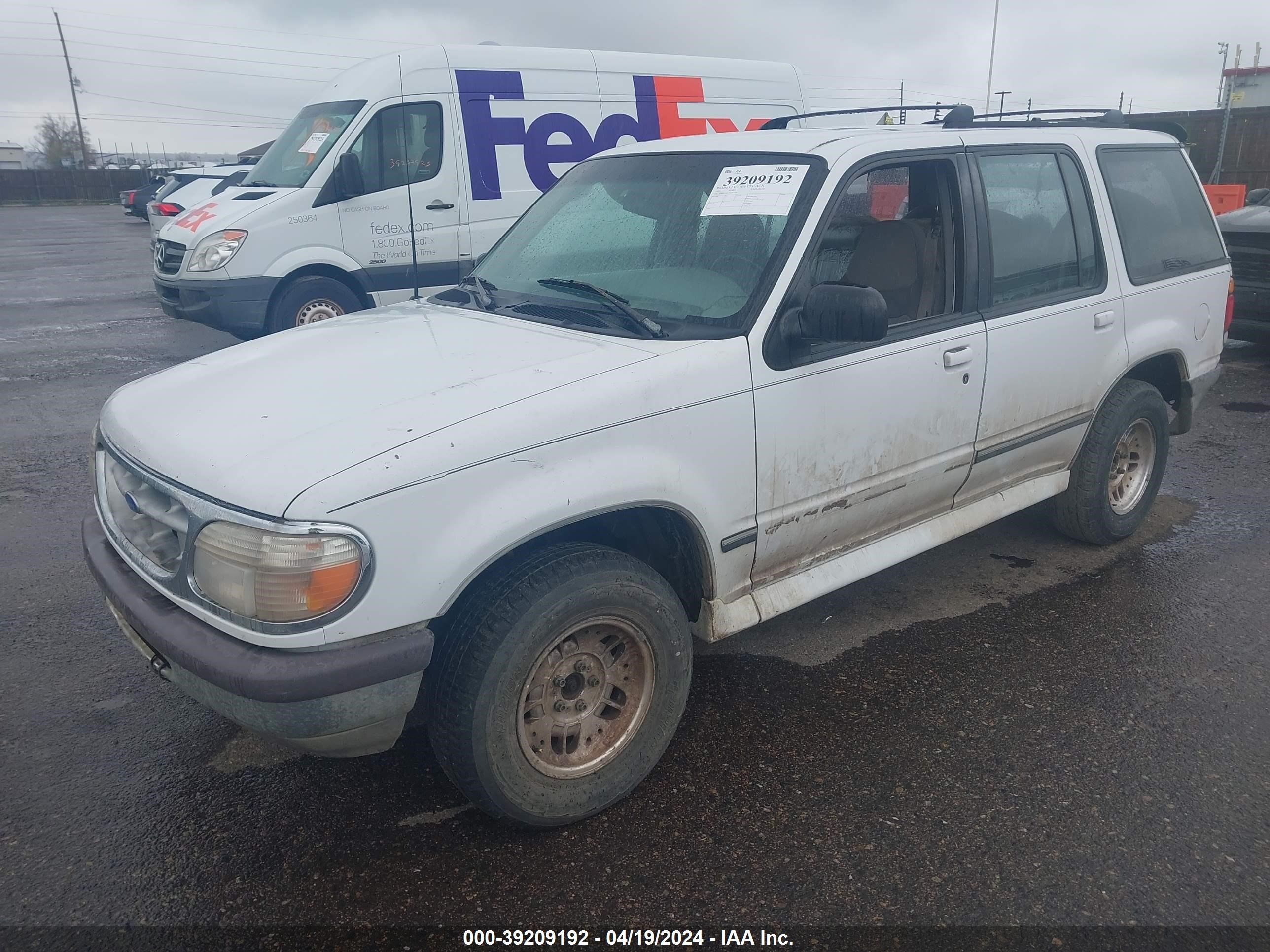 Photo 1 VIN: 1FMDU34X7SZB68338 - FORD EXPLORER 