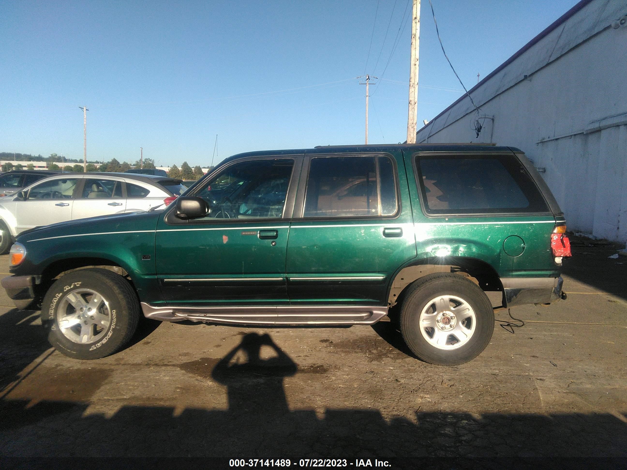 Photo 13 VIN: 1FMDU35P2TUD75586 - FORD EXPLORER 