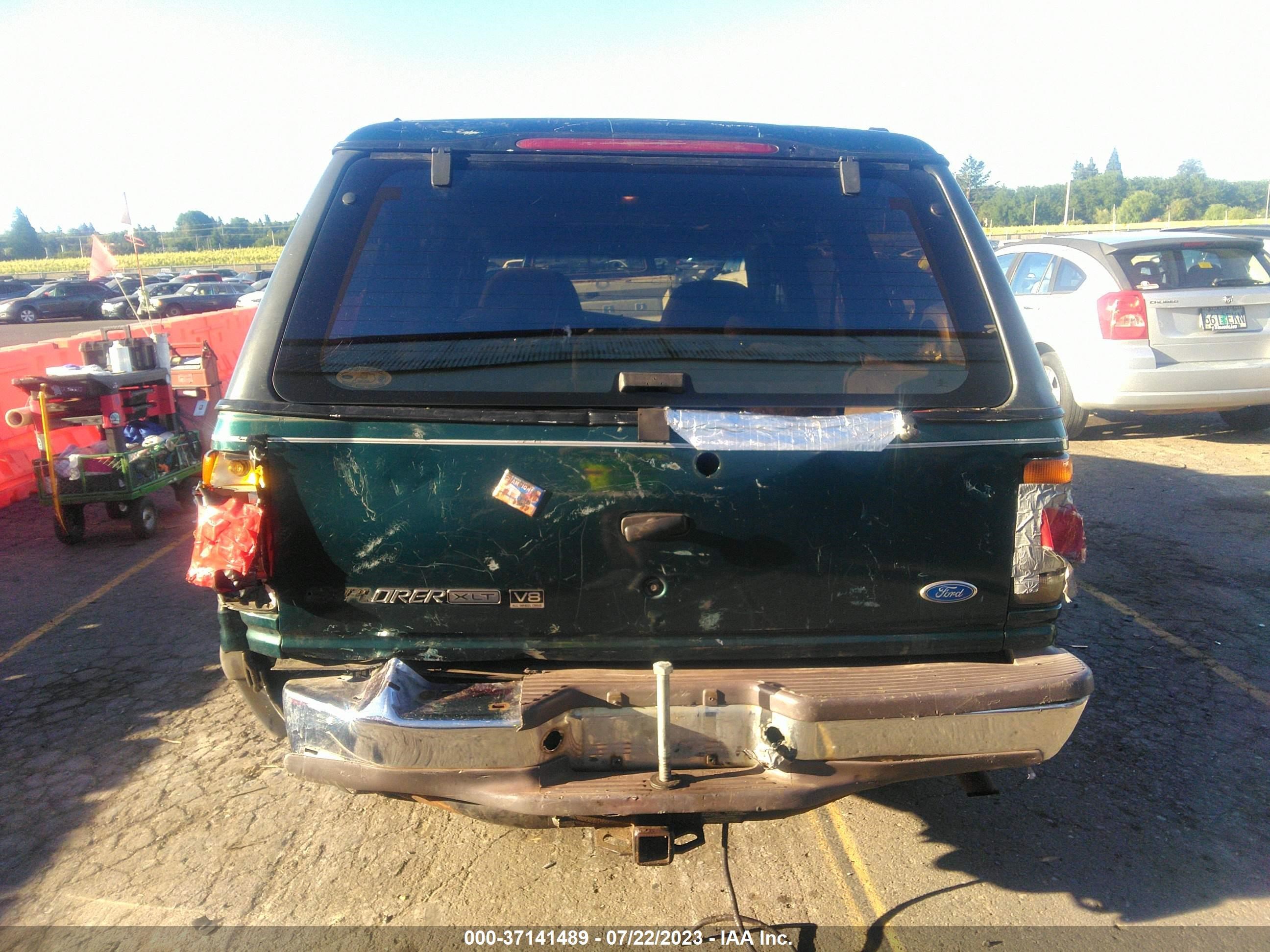 Photo 15 VIN: 1FMDU35P2TUD75586 - FORD EXPLORER 