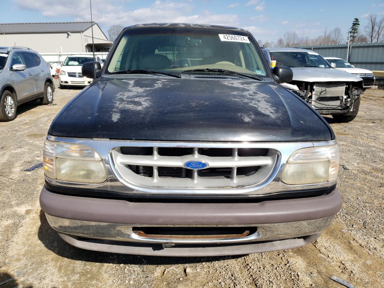 Photo 4 VIN: 1FMDU35P4VUD15019 - FORD EXPLORER 