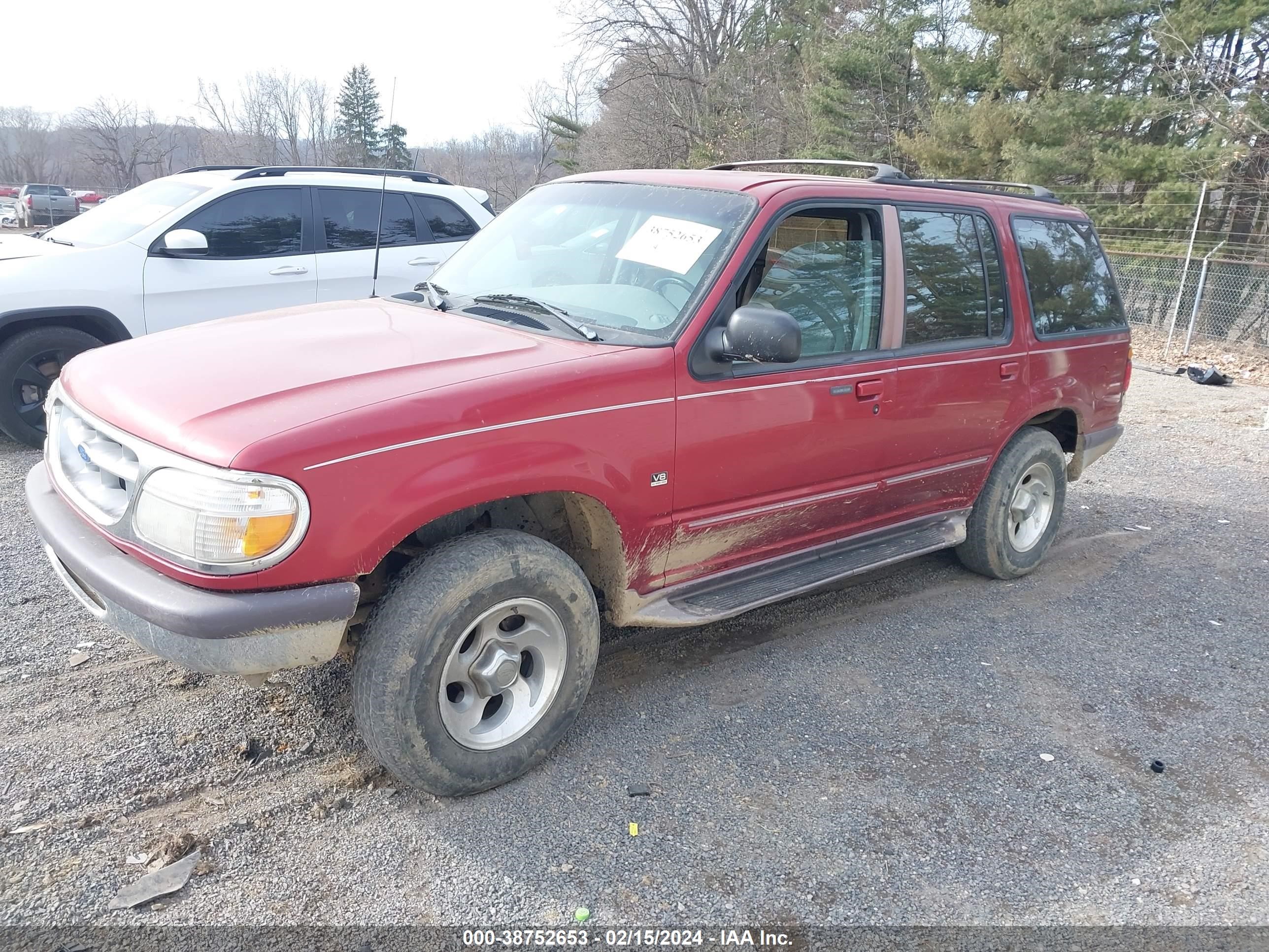 Photo 1 VIN: 1FMDU35P4VZA23695 - FORD EXPLORER 