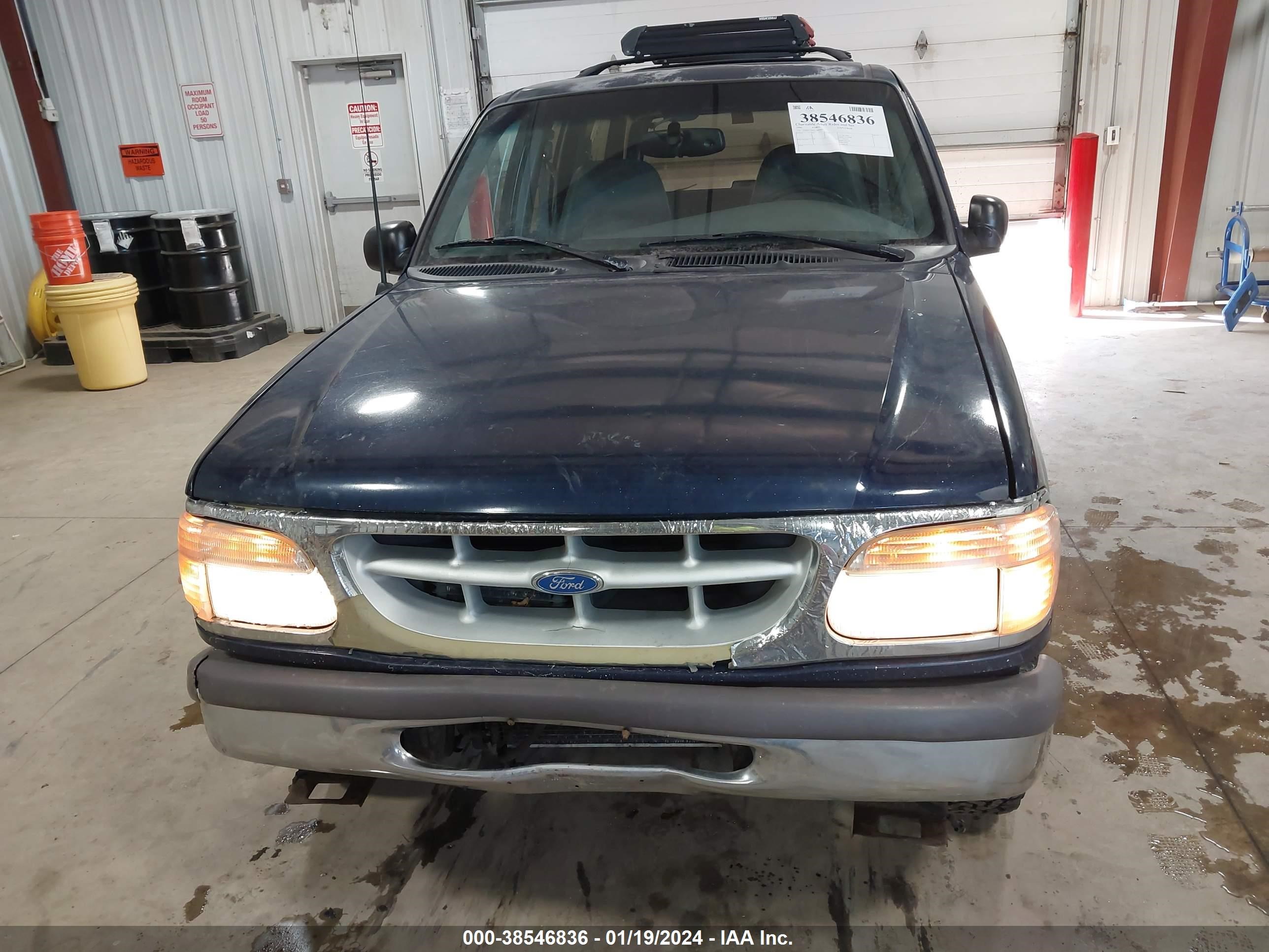 Photo 5 VIN: 1FMDU35P6TZB90895 - FORD EXPLORER 