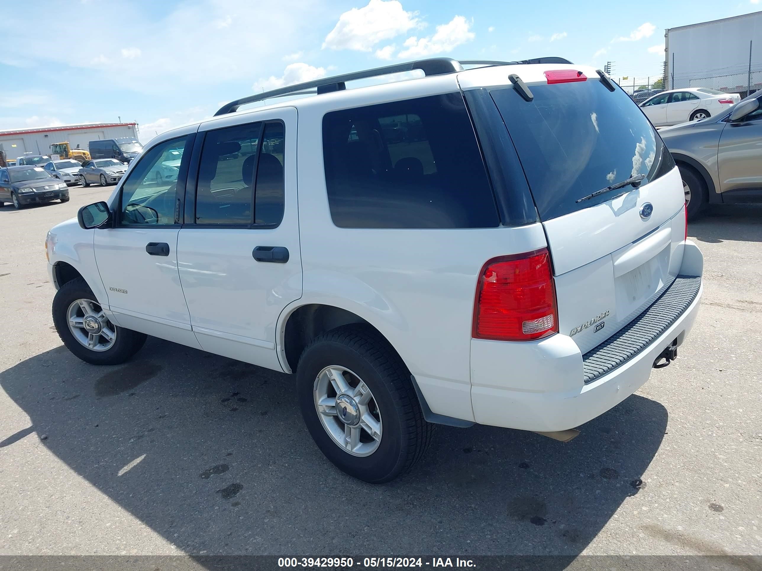 Photo 2 VIN: 1FMDU63K04ZA29050 - FORD EXPLORER 