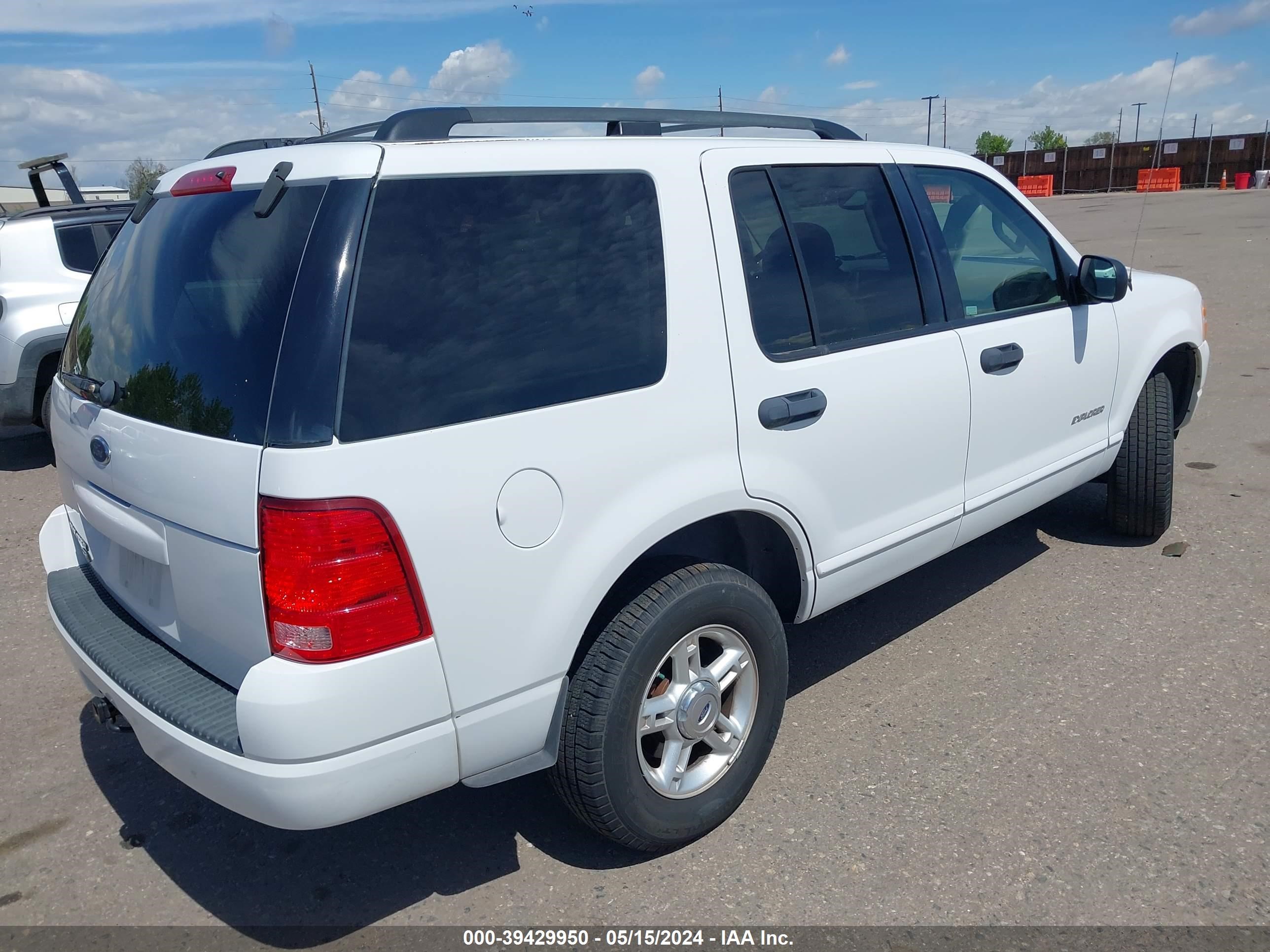 Photo 3 VIN: 1FMDU63K04ZA29050 - FORD EXPLORER 