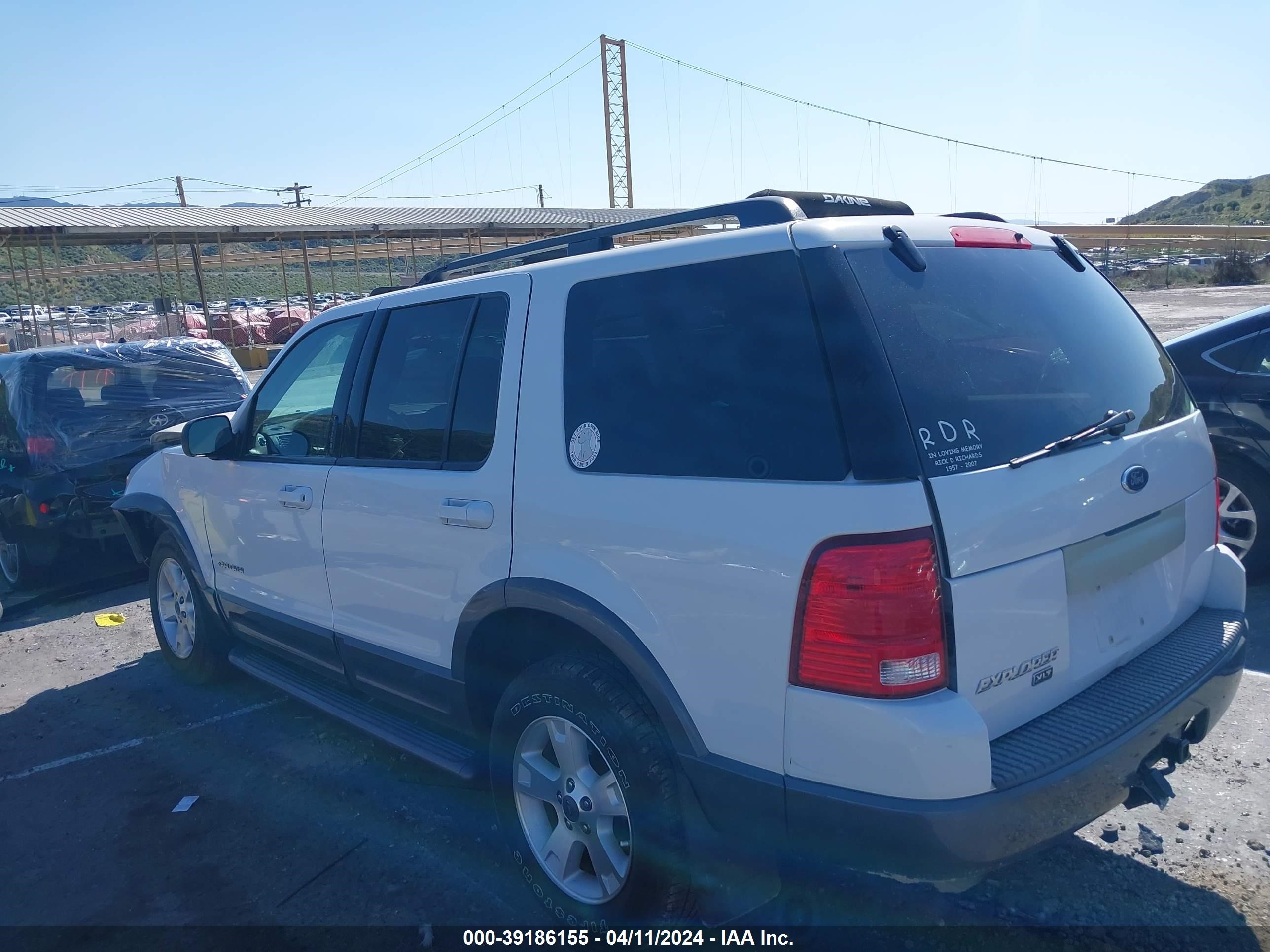 Photo 2 VIN: 1FMDU63K44ZA88215 - FORD EXPLORER 