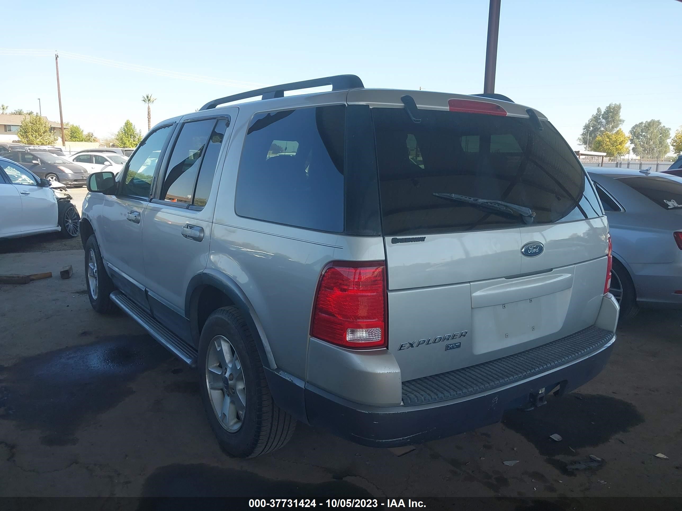 Photo 2 VIN: 1FMDU63K83UA03582 - FORD EXPLORER 