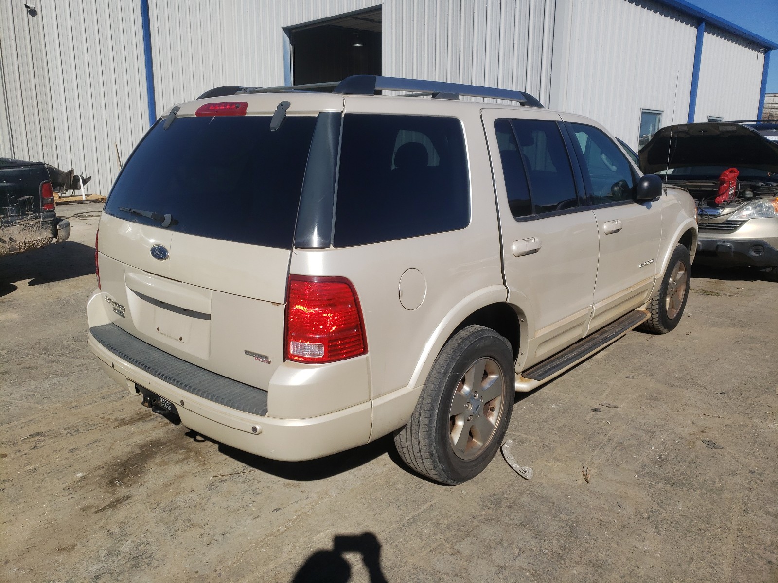 Photo 3 VIN: 1FMDU65K25ZA61061 - FORD EXPLORER L 