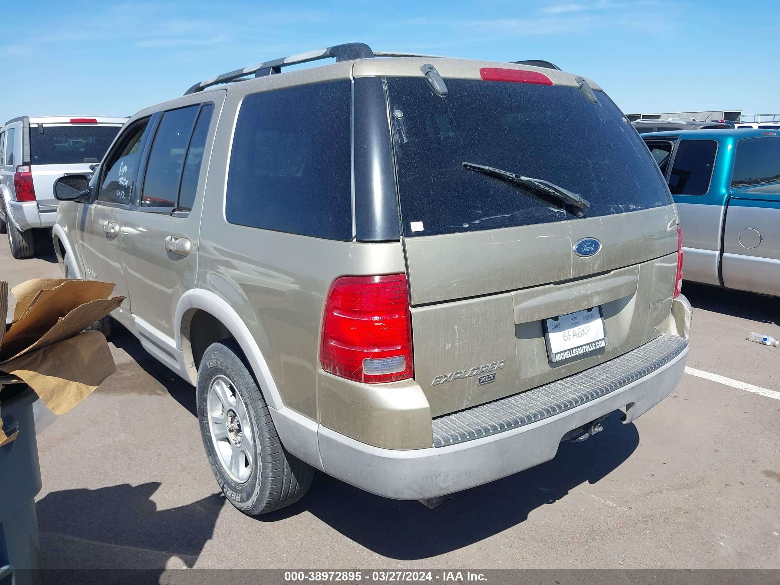 Photo 2 VIN: 1FMDU73E42ZA47984 - FORD EXPLORER 