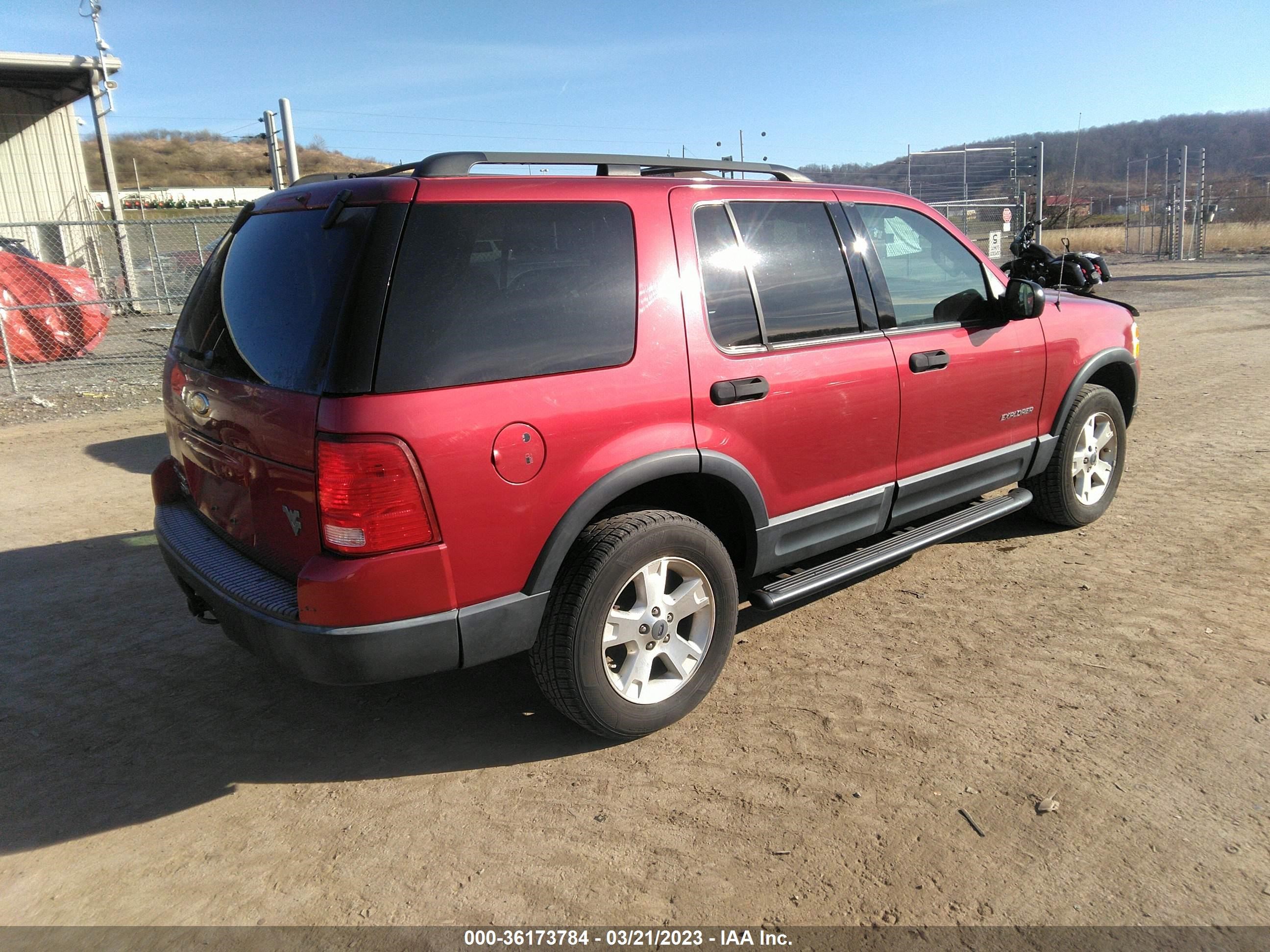 Photo 3 VIN: 1FMDU73KX4ZA32883 - FORD EXPLORER 