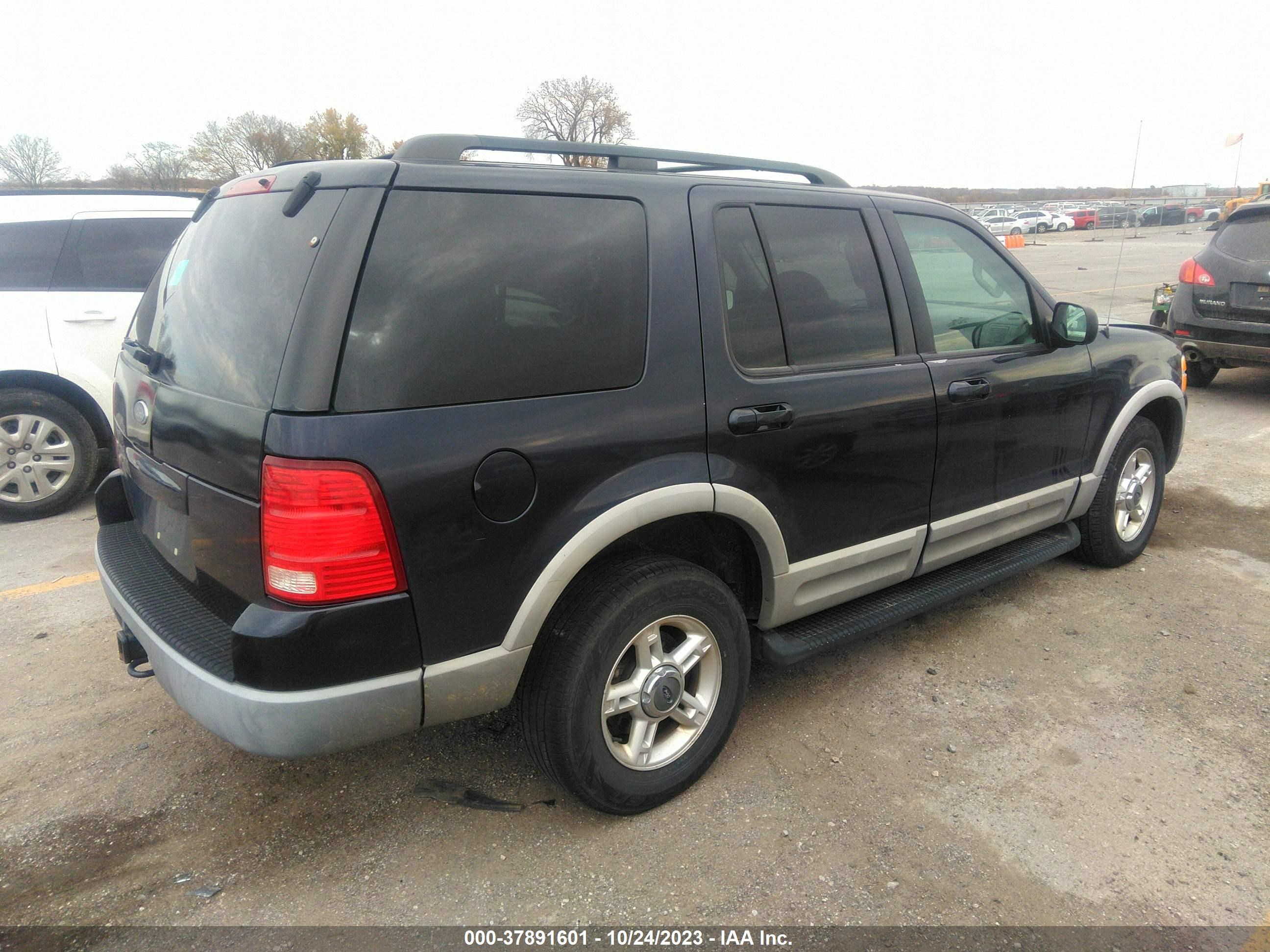 Photo 3 VIN: 1FMDU73W02ZB04304 - FORD EXPLORER 