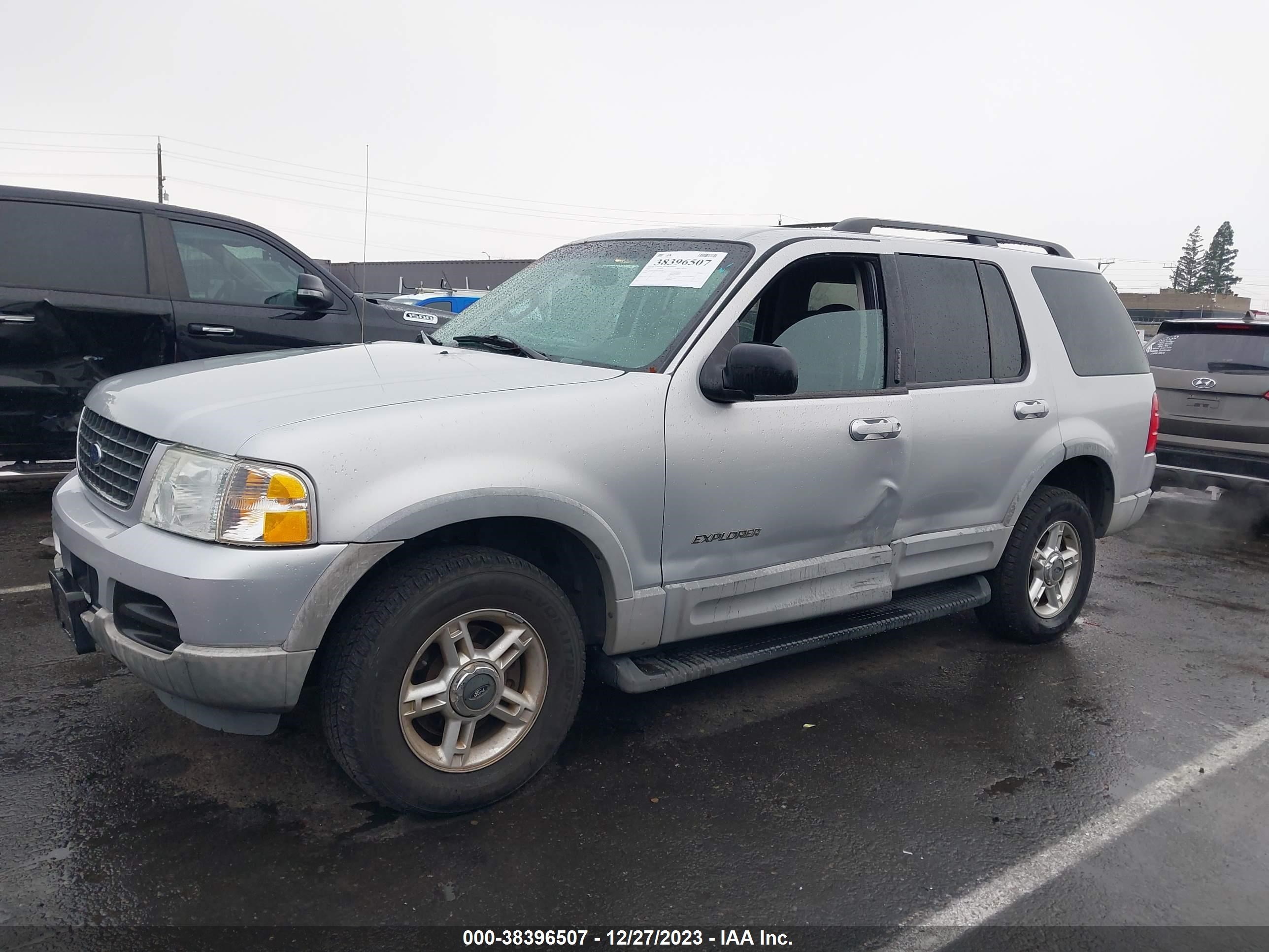 Photo 1 VIN: 1FMDU73W82UB88241 - FORD EXPLORER 