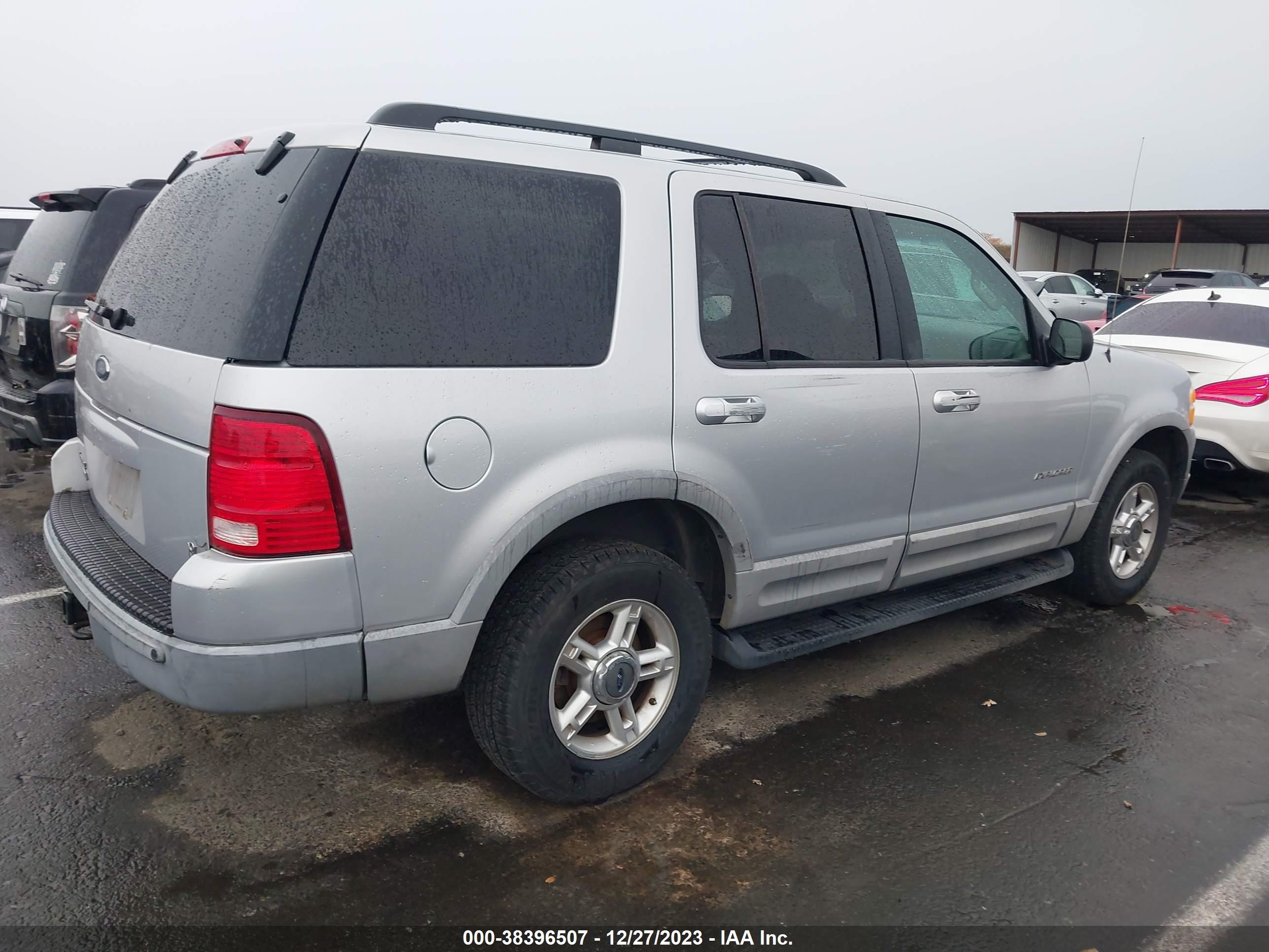 Photo 3 VIN: 1FMDU73W82UB88241 - FORD EXPLORER 