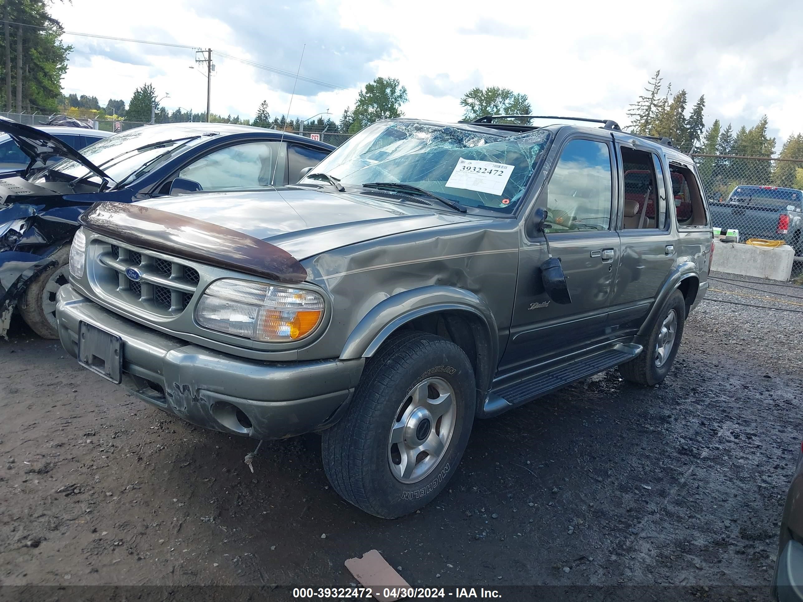 Photo 1 VIN: 1FMDU75E4YZB54605 - FORD EXPLORER 