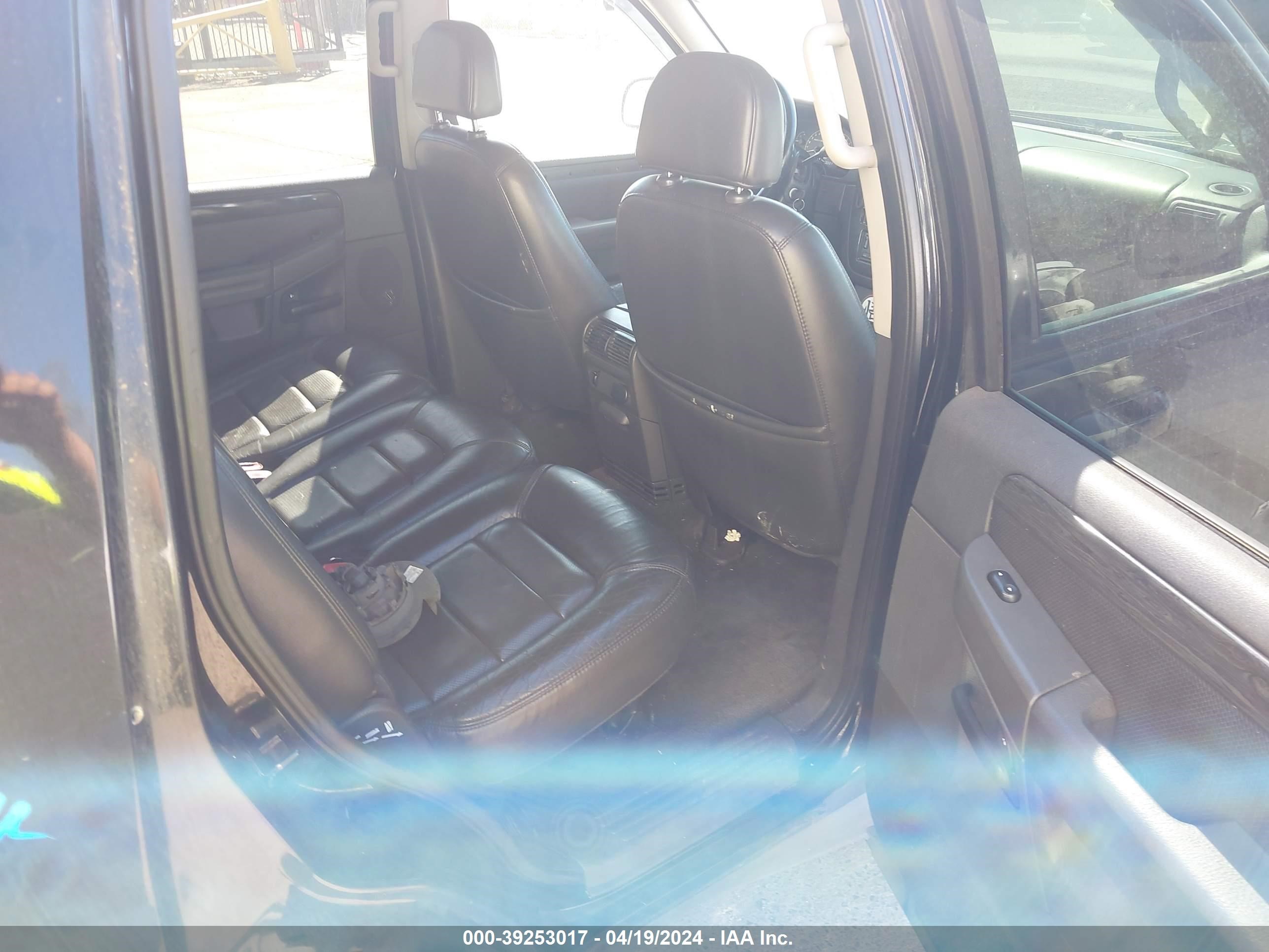 Photo 7 VIN: 1FMDU75W72ZA73324 - FORD EXPLORER 