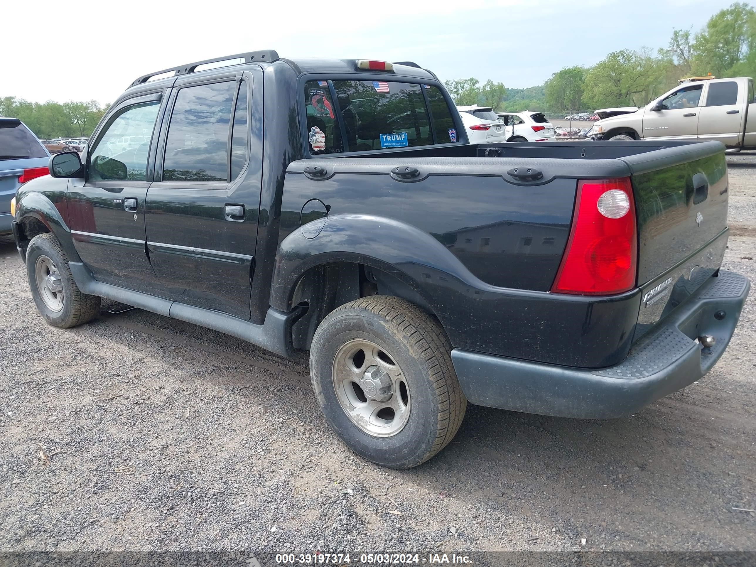 Photo 2 VIN: 1FMDU77K95UB14547 - FORD EXPLORER SPORT TRAC 