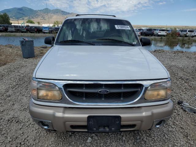 Photo 4 VIN: 1FMDU84P7YZA01547 - FORD EXPLORER 