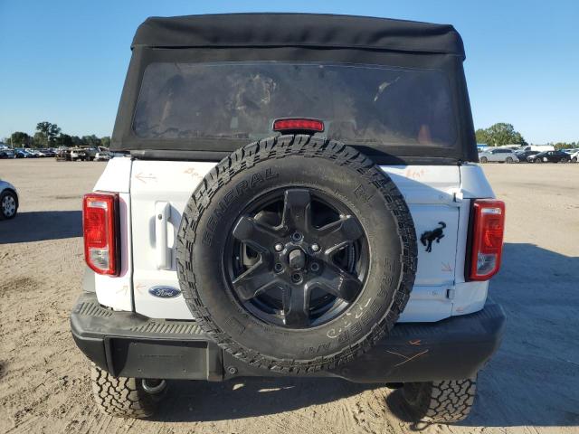 Photo 5 VIN: 1FMEE1BP9RLA57747 - FORD BRONCO BLA 