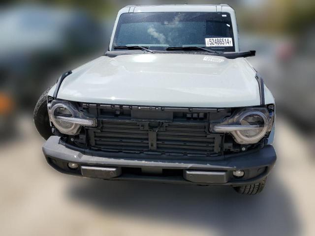 Photo 4 VIN: 1FMEE5BP0PLB99828 - FORD BRONCO OUT 