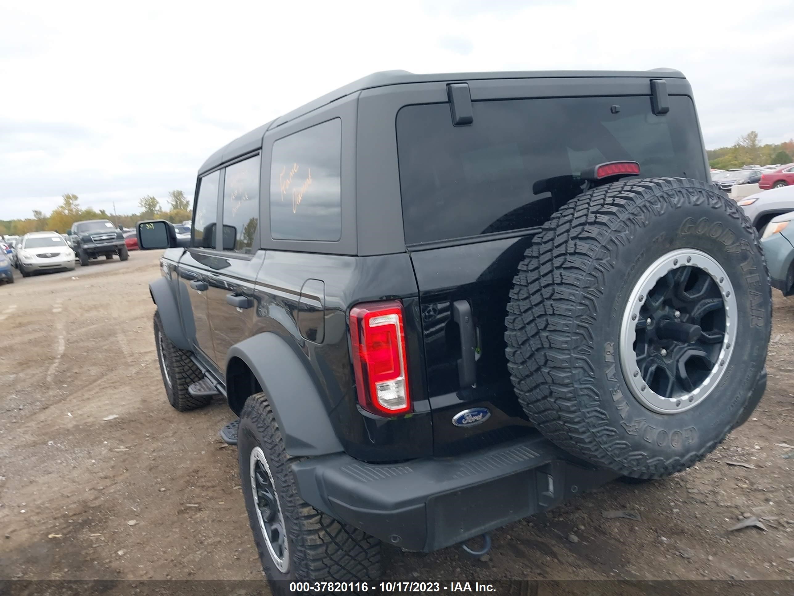 Photo 2 VIN: 1FMEE5DH8PLA98753 - FORD BRONCO 