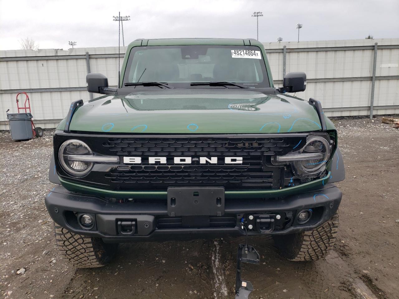 Photo 4 VIN: 1FMEE5DP2PLB84647 - FORD BRONCO 