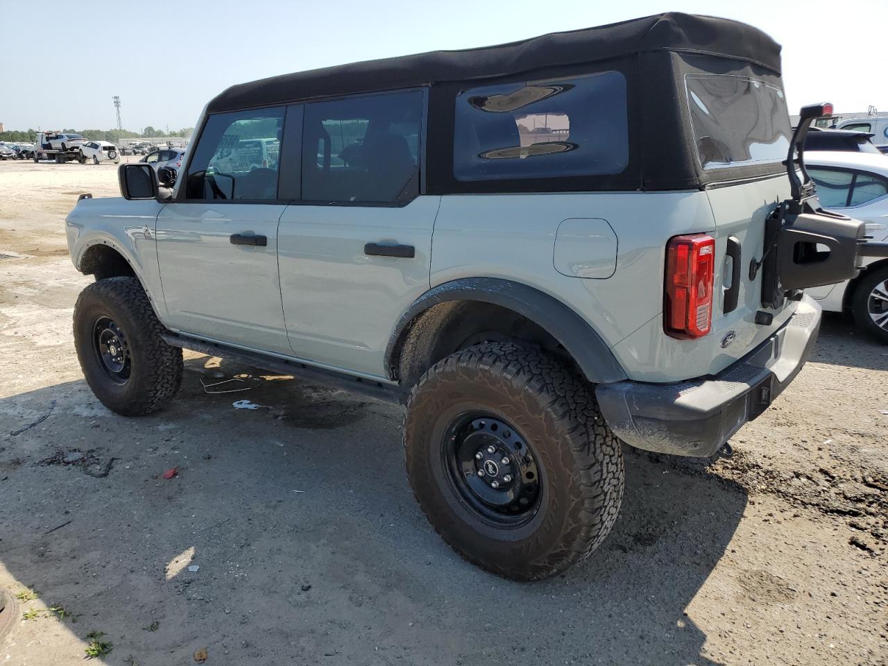 Photo 1 VIN: 1FMEE5DP2PLB88746 - FORD BRONCO 