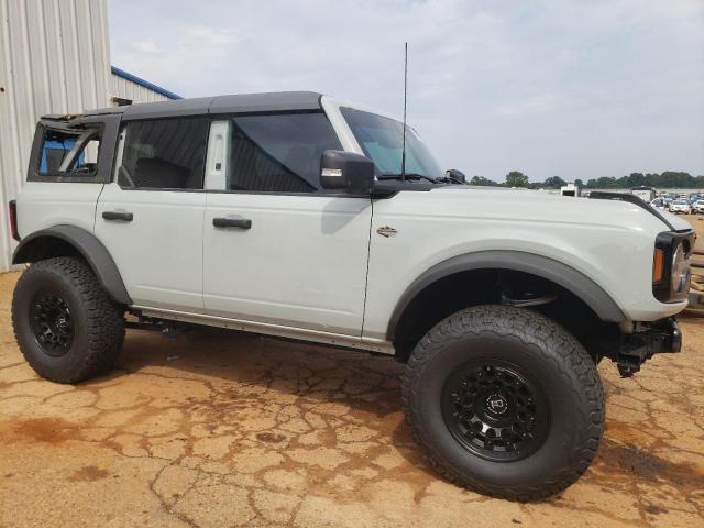 Photo 3 VIN: 1FMEE5DP3PLB68635 - FORD BRONCO BAS 