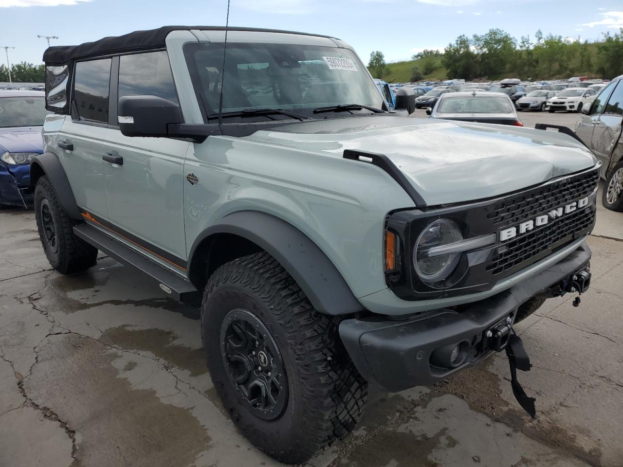 Photo 3 VIN: 1FMEE5DP4PLA86381 - FORD BRONCO 