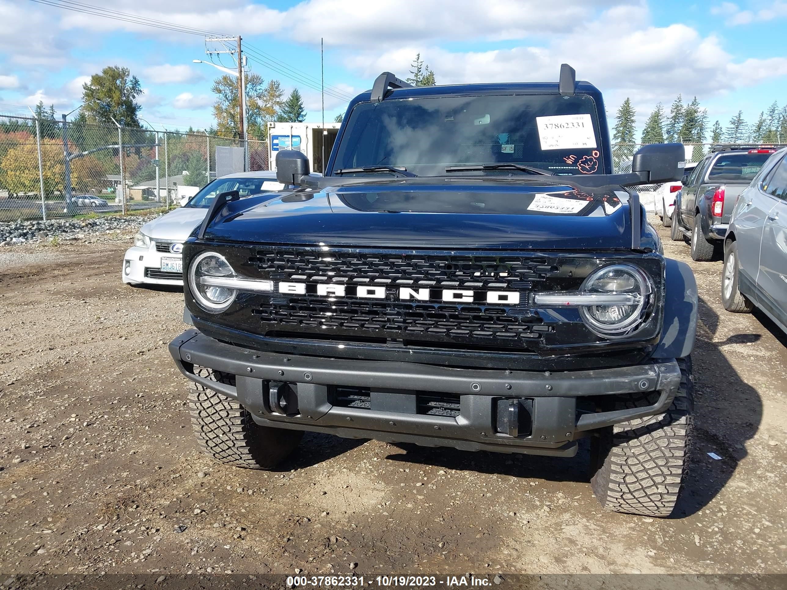 Photo 11 VIN: 1FMEE5DP6PLA97351 - FORD BRONCO 