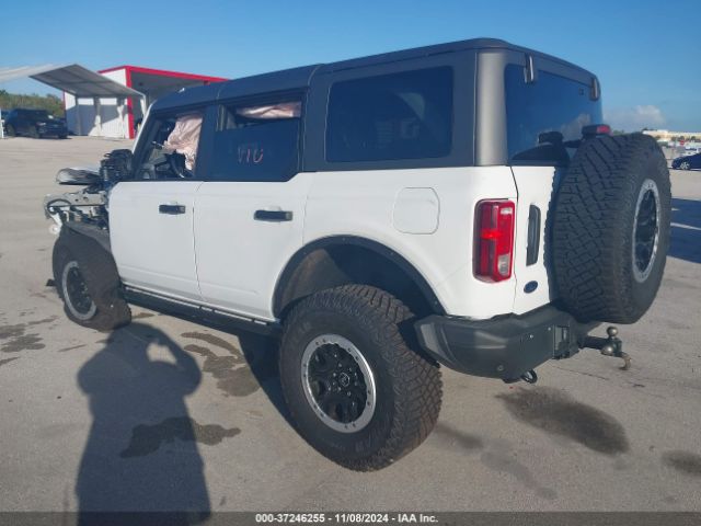 Photo 2 VIN: 1FMEE5DP9PLB44453 - FORD BRONCO 