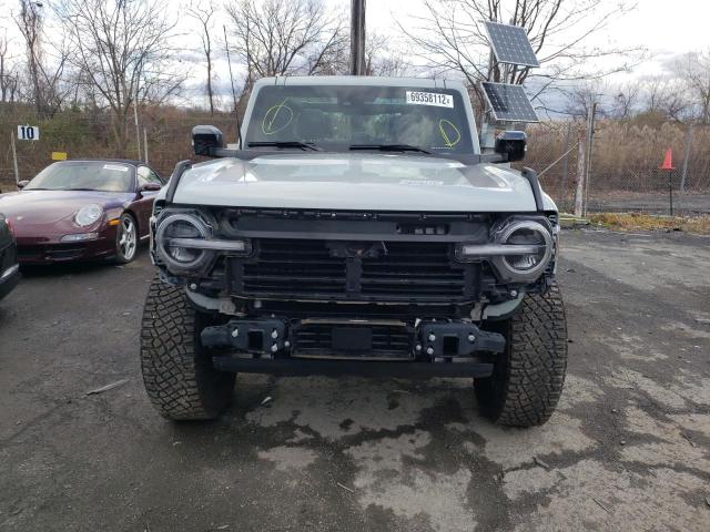 Photo 4 VIN: 1FMEE5EP5MLA43047 - FORD BRONCO FIR 