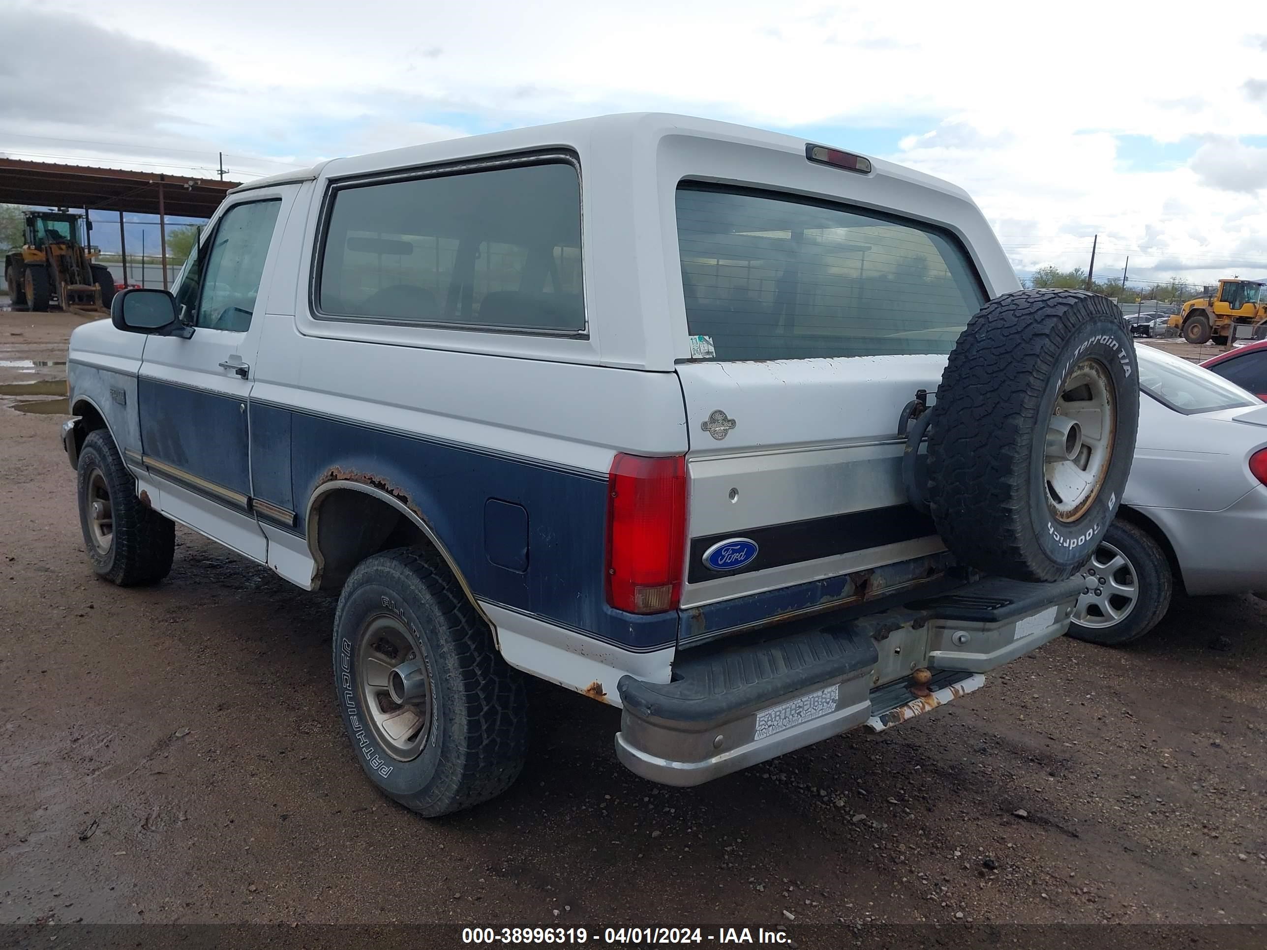 Photo 2 VIN: 1FMEU15H6PLA97983 - FORD BRONCO 