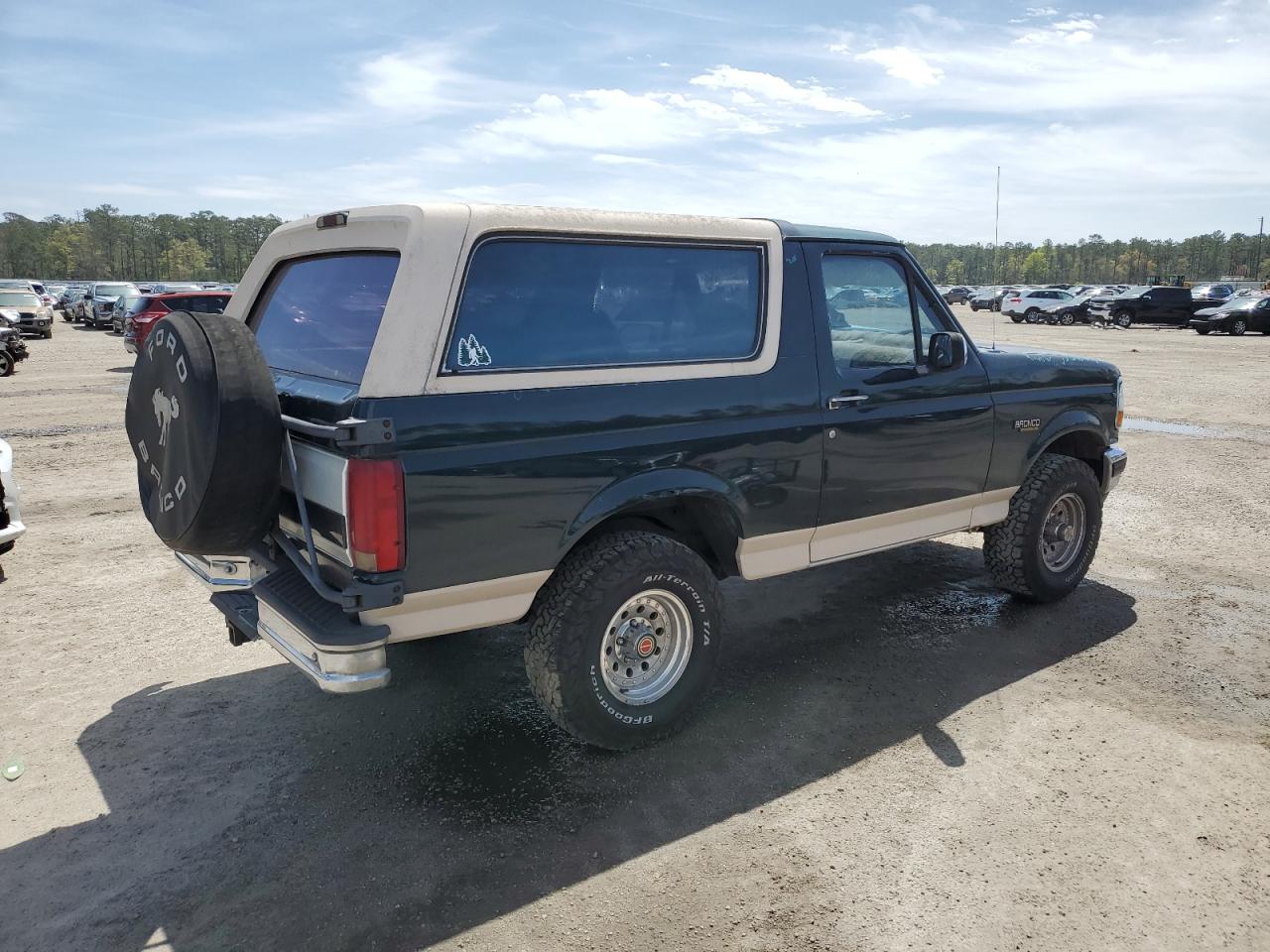 Photo 2 VIN: 1FMEU15H7PLA42040 - FORD BRONCO 