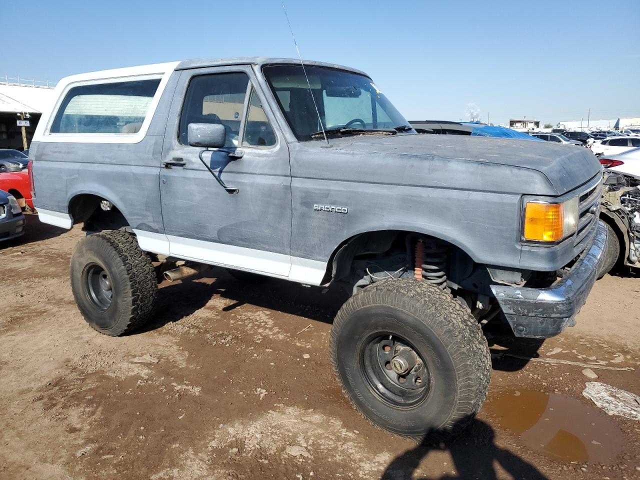 Photo 3 VIN: 1FMEU15H9JLA81784 - FORD BRONCO 