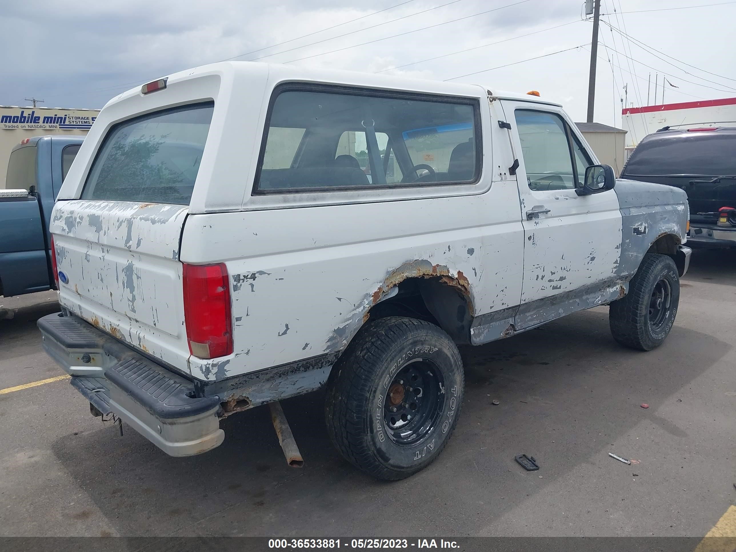 Photo 3 VIN: 1FMEU15N4NLA96253 - FORD BRONCO 