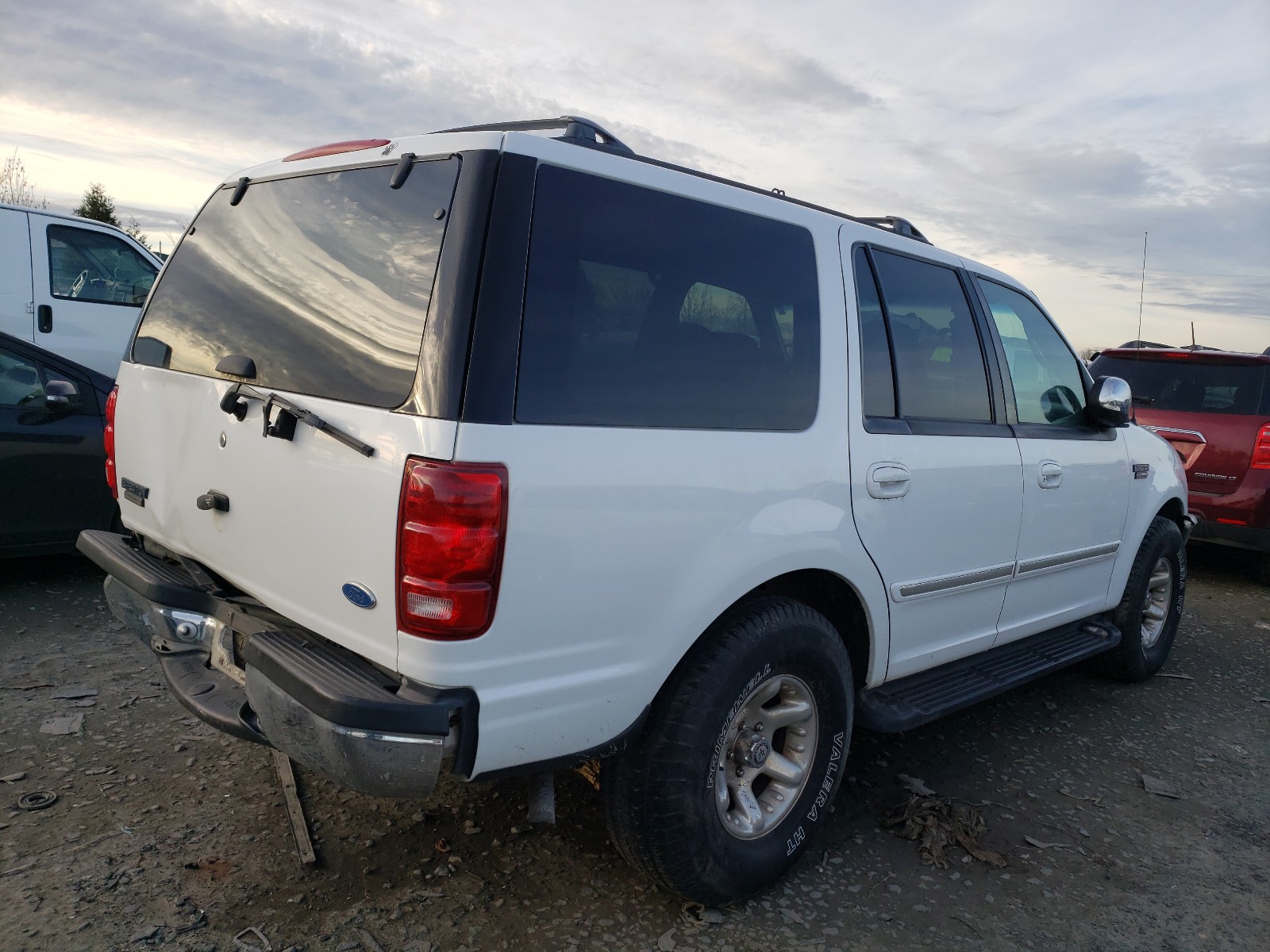 Photo 3 VIN: 1FMEU1762VLC16105 - FORD EXPEDITION 