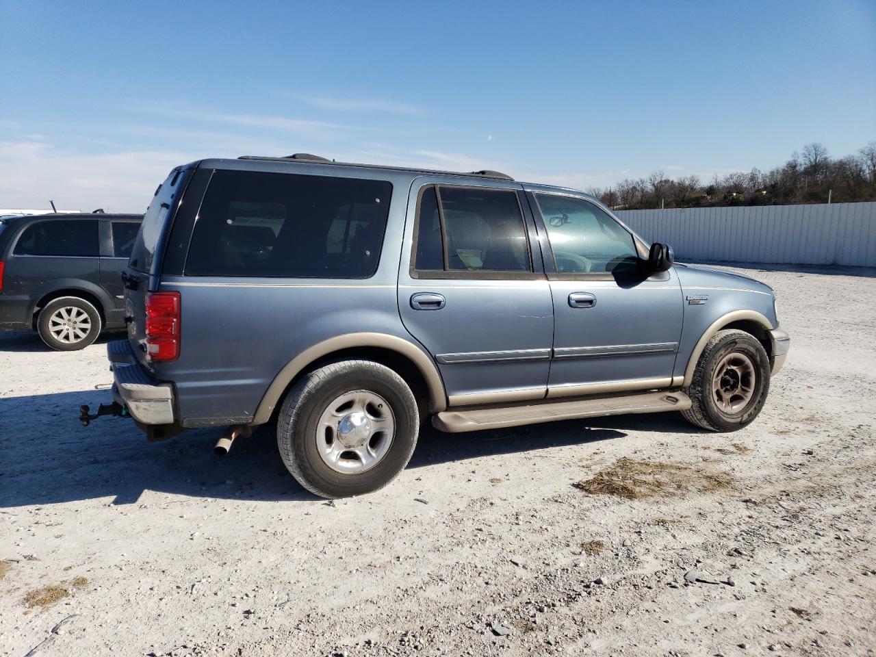 Photo 2 VIN: 1FMEU17L31LA67588 - FORD EXPEDITION 