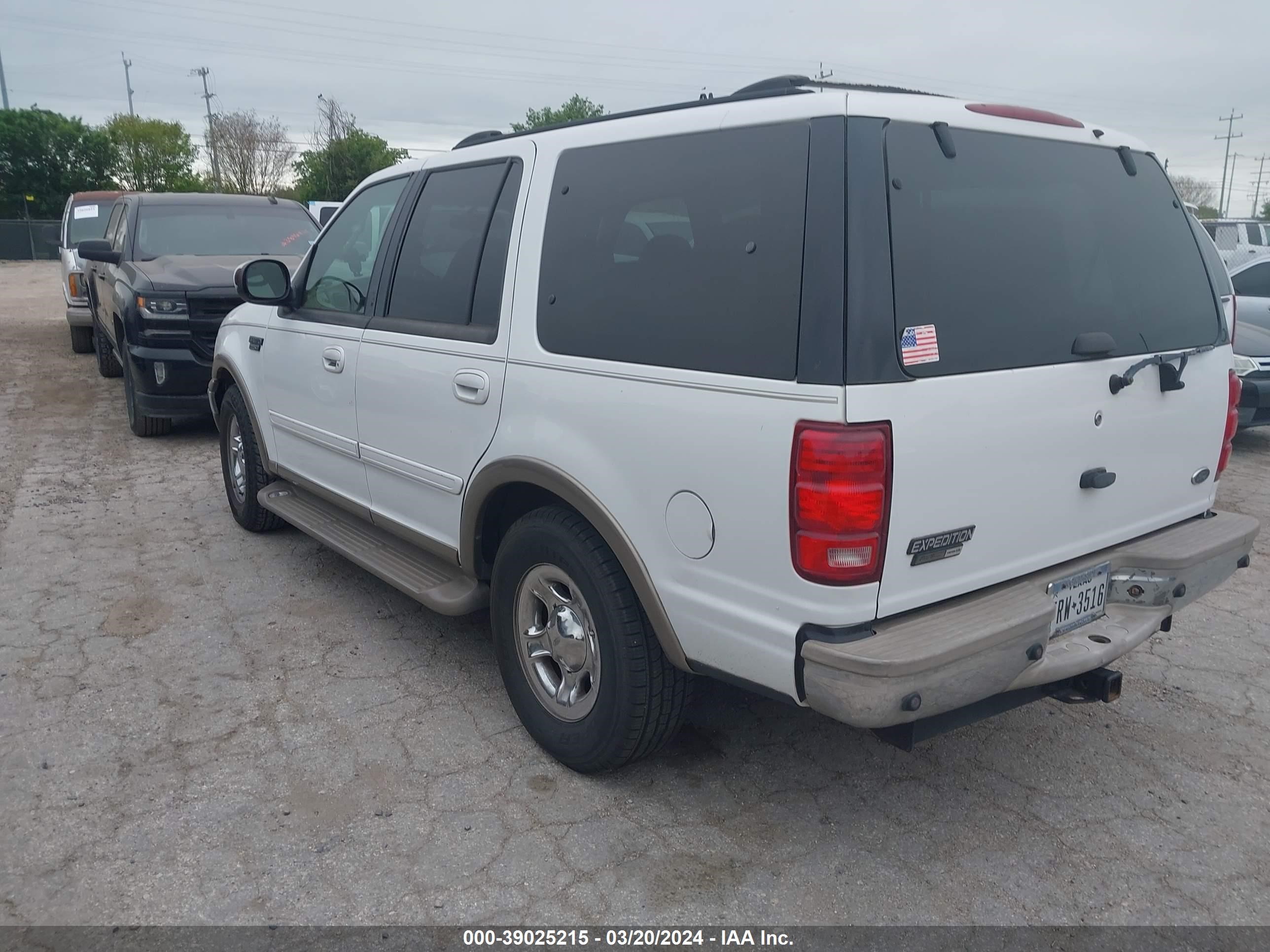 Photo 2 VIN: 1FMEU17L51LB22333 - FORD EXPEDITION 