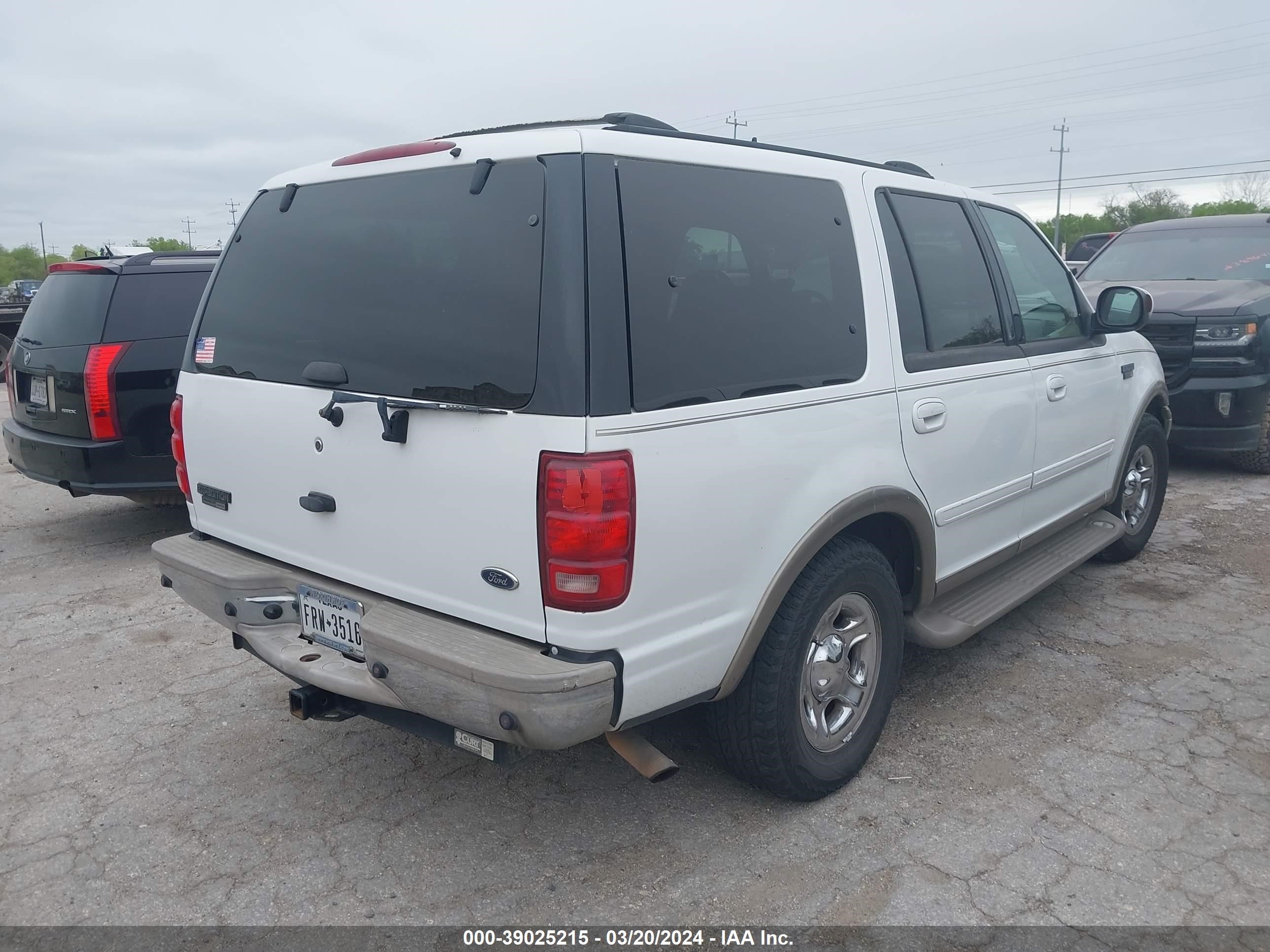 Photo 3 VIN: 1FMEU17L51LB22333 - FORD EXPEDITION 